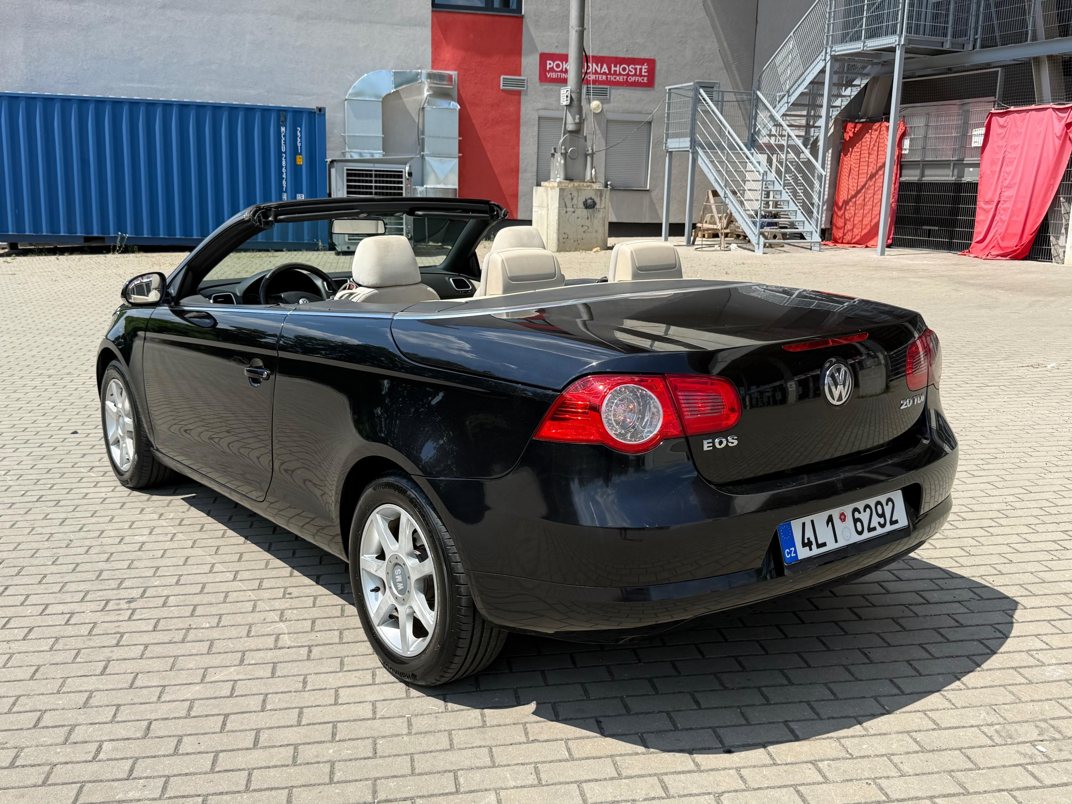 Volkswagen Eos, 2.0TDI, 103kw - fotka 3