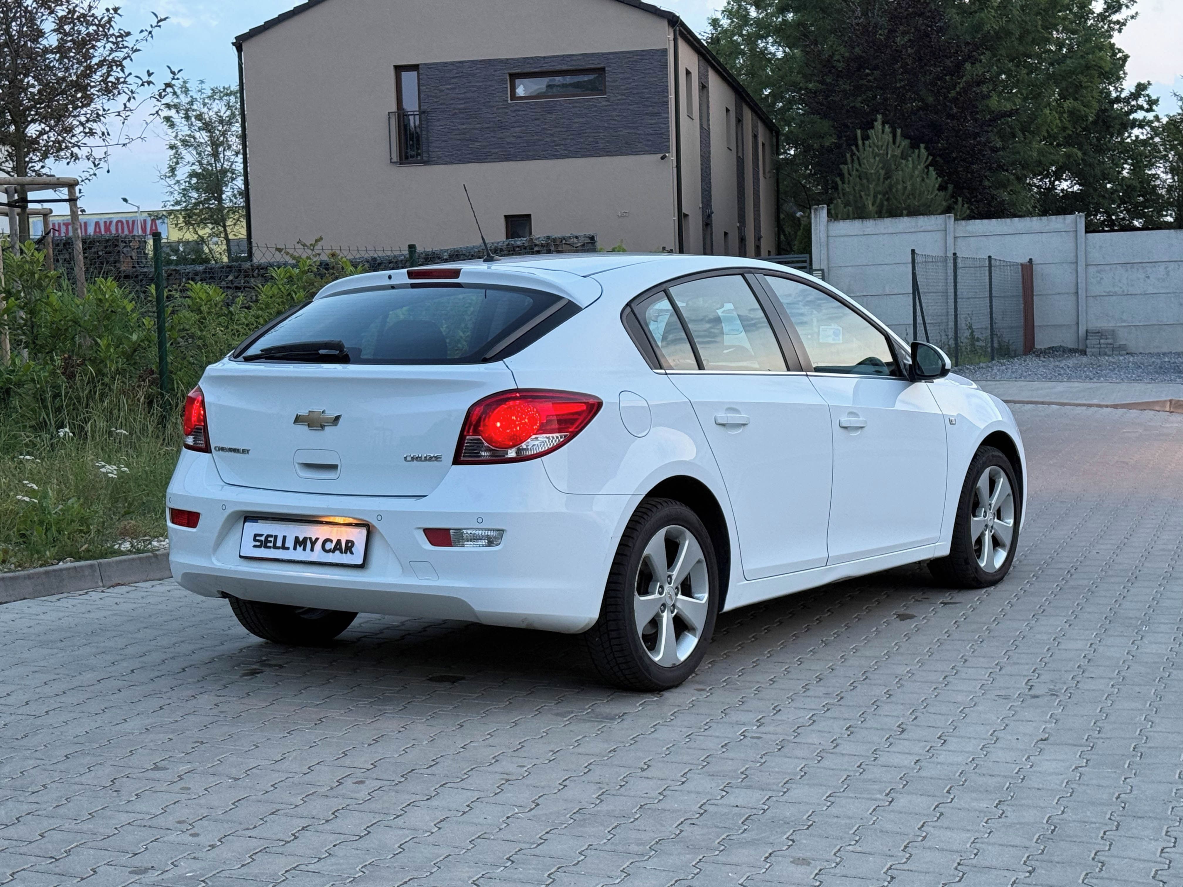Chevrolet Cruze, 1,8/104kW ČR Tempomat - fotka 5