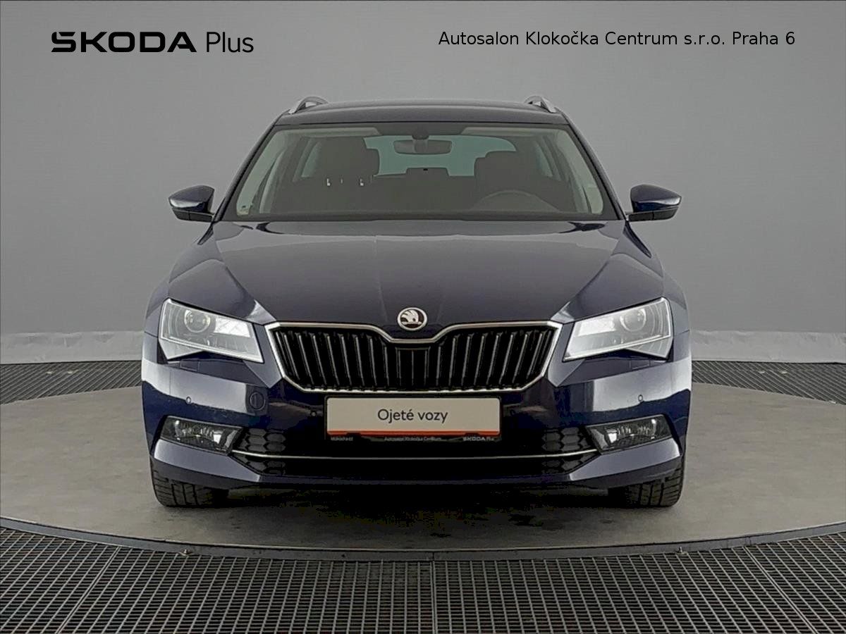 Škoda Superb, TDI110 kW 7DSG - fotka 4