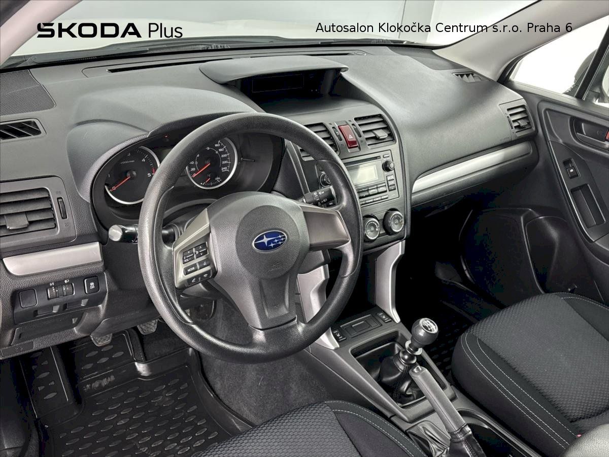 Subaru Forester, D108 kW Active 4x4 - fotka 5
