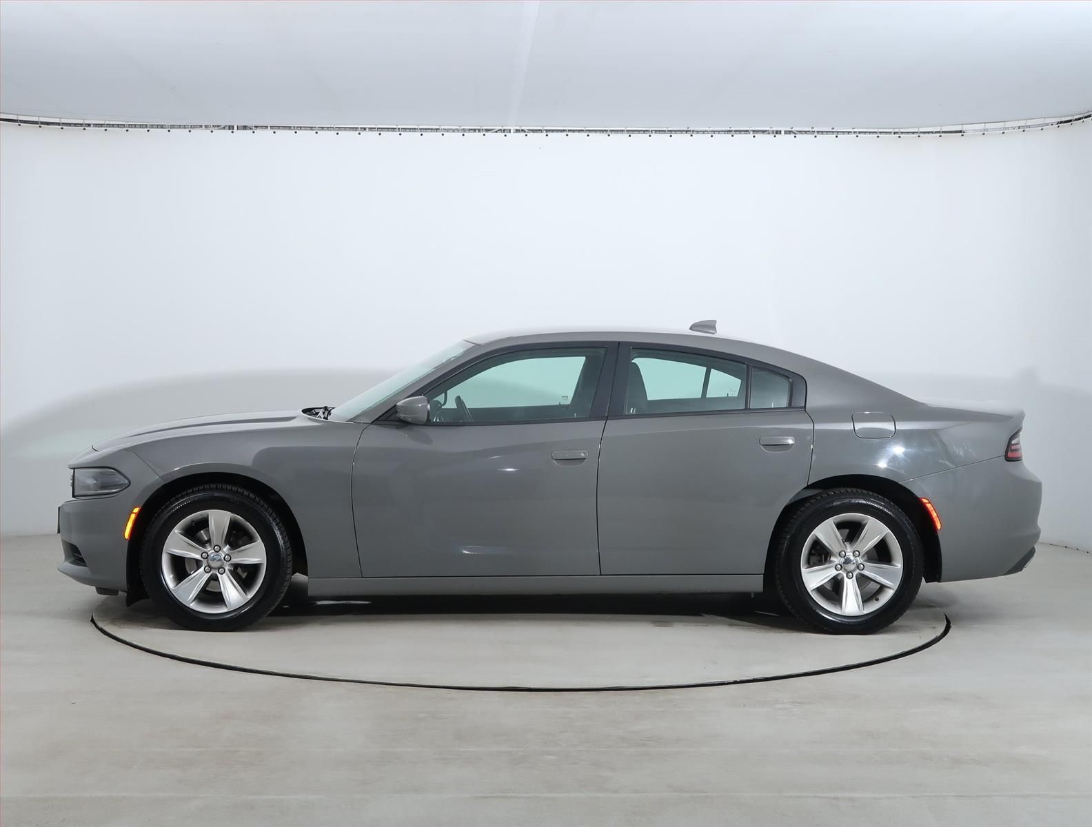 Dodge Charger, 3.6 V6, Automat, Navi - fotka 3