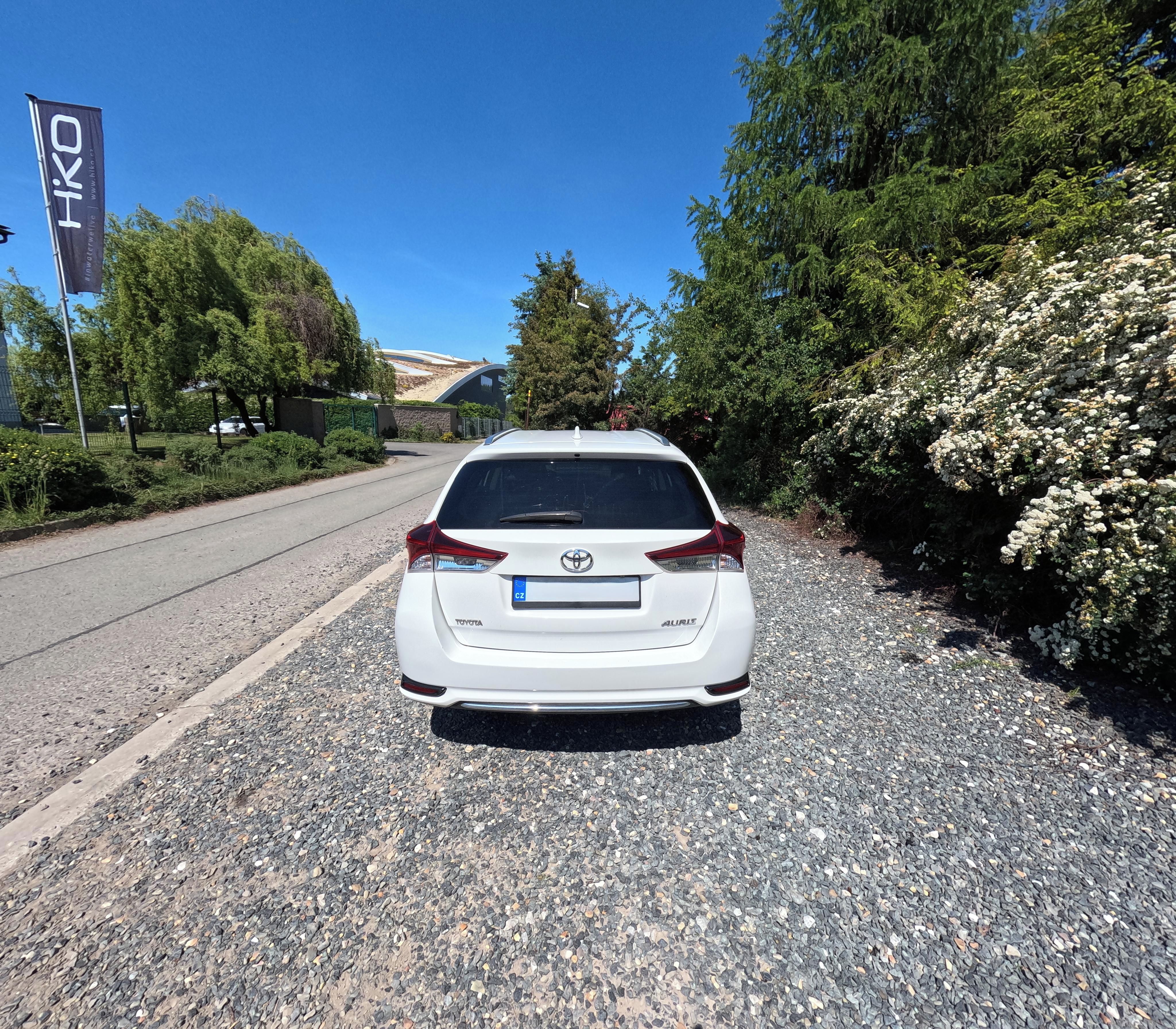 Toyota Auris, 1.6 BA - fotka 6