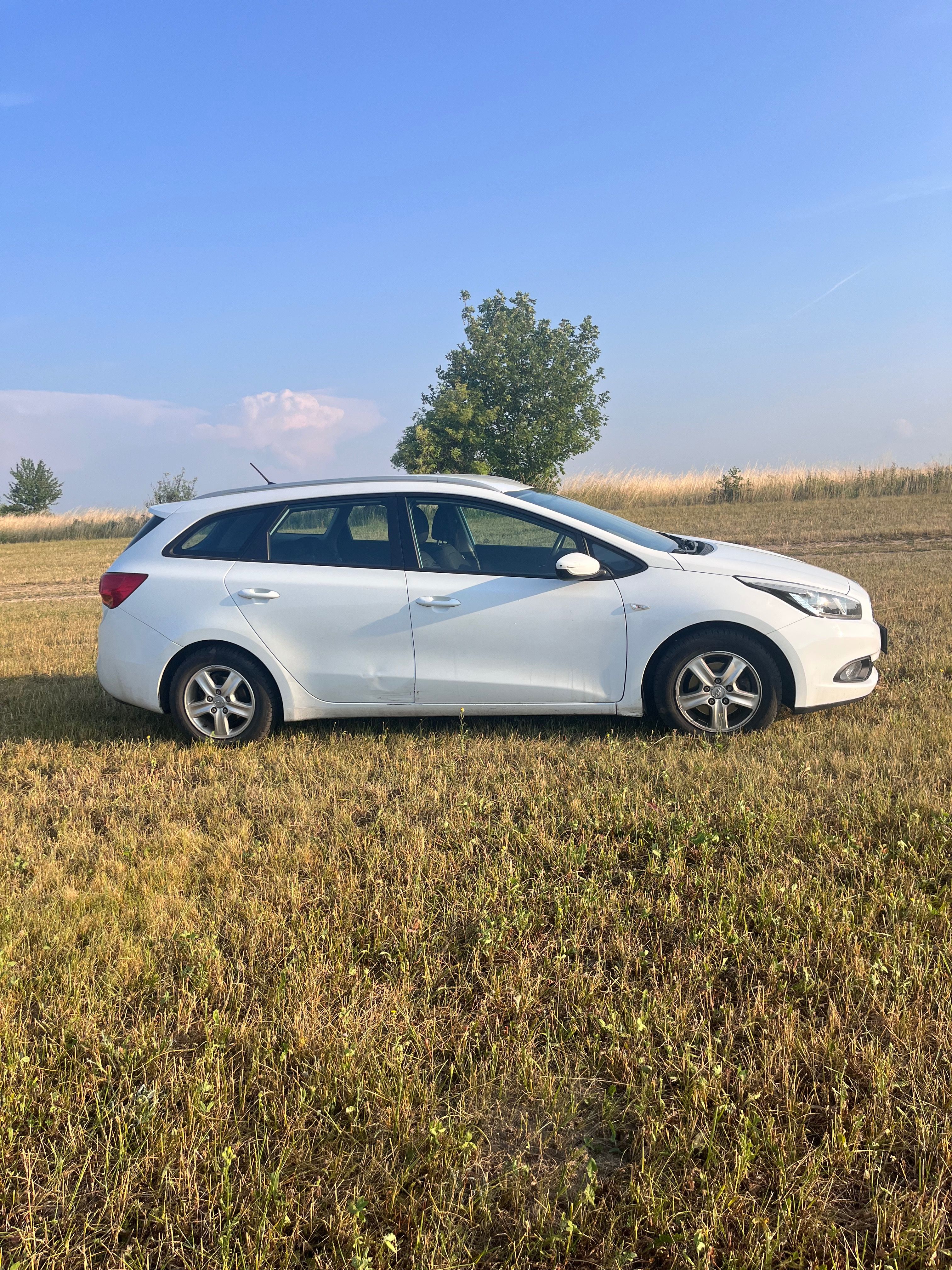 Kia Cee´d, 1.6 GDI - fotka 5