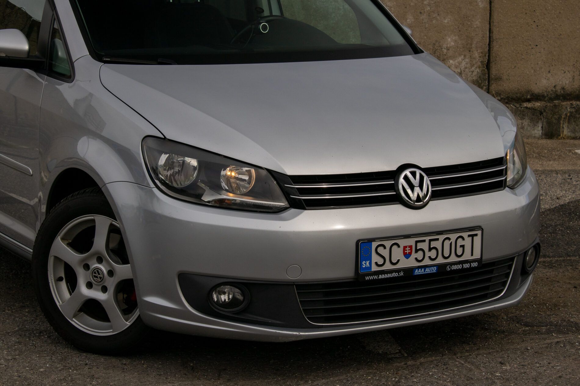 Volkswagen Touran - fotka 5