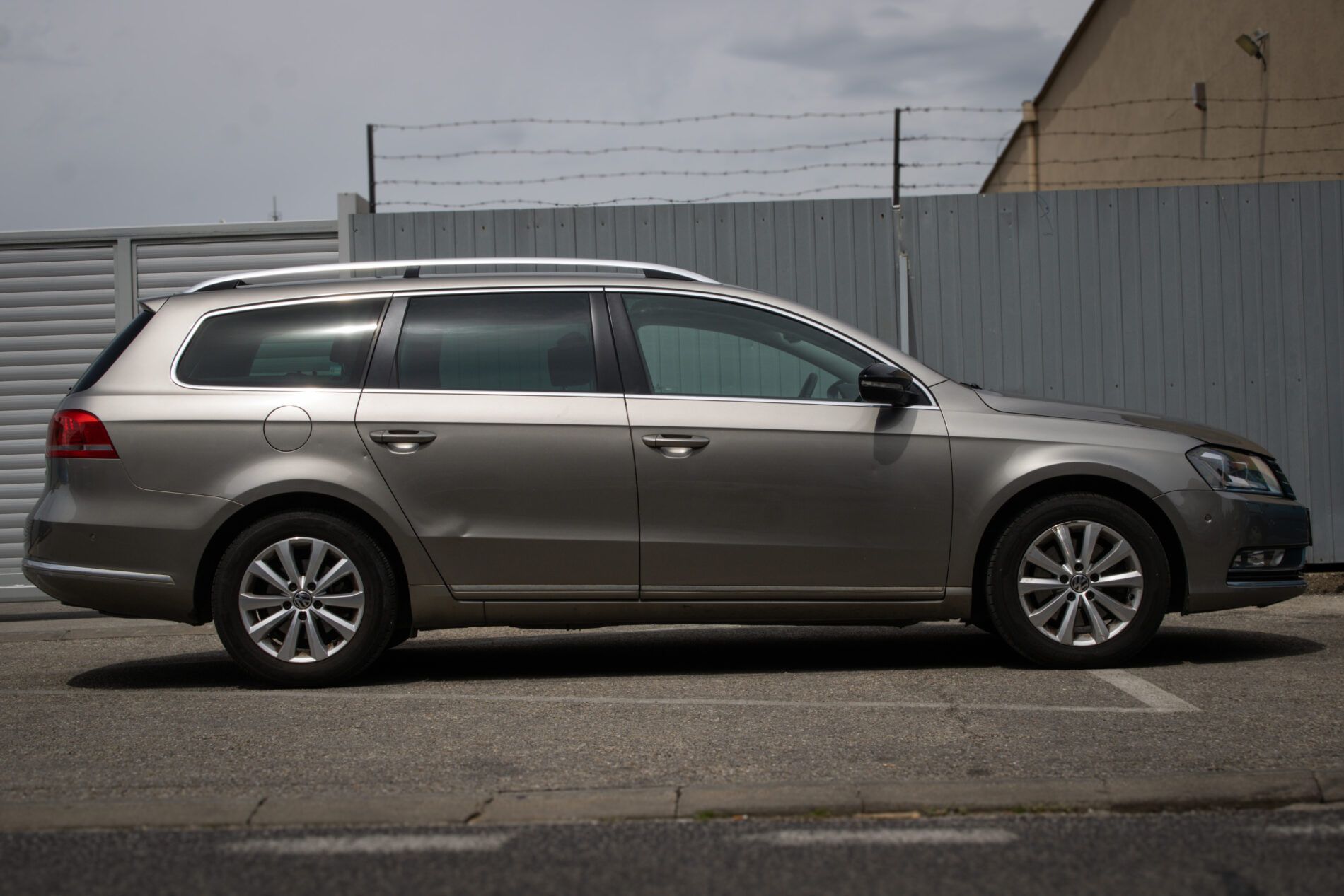 Volkswagen Passat Variant - fotka 6