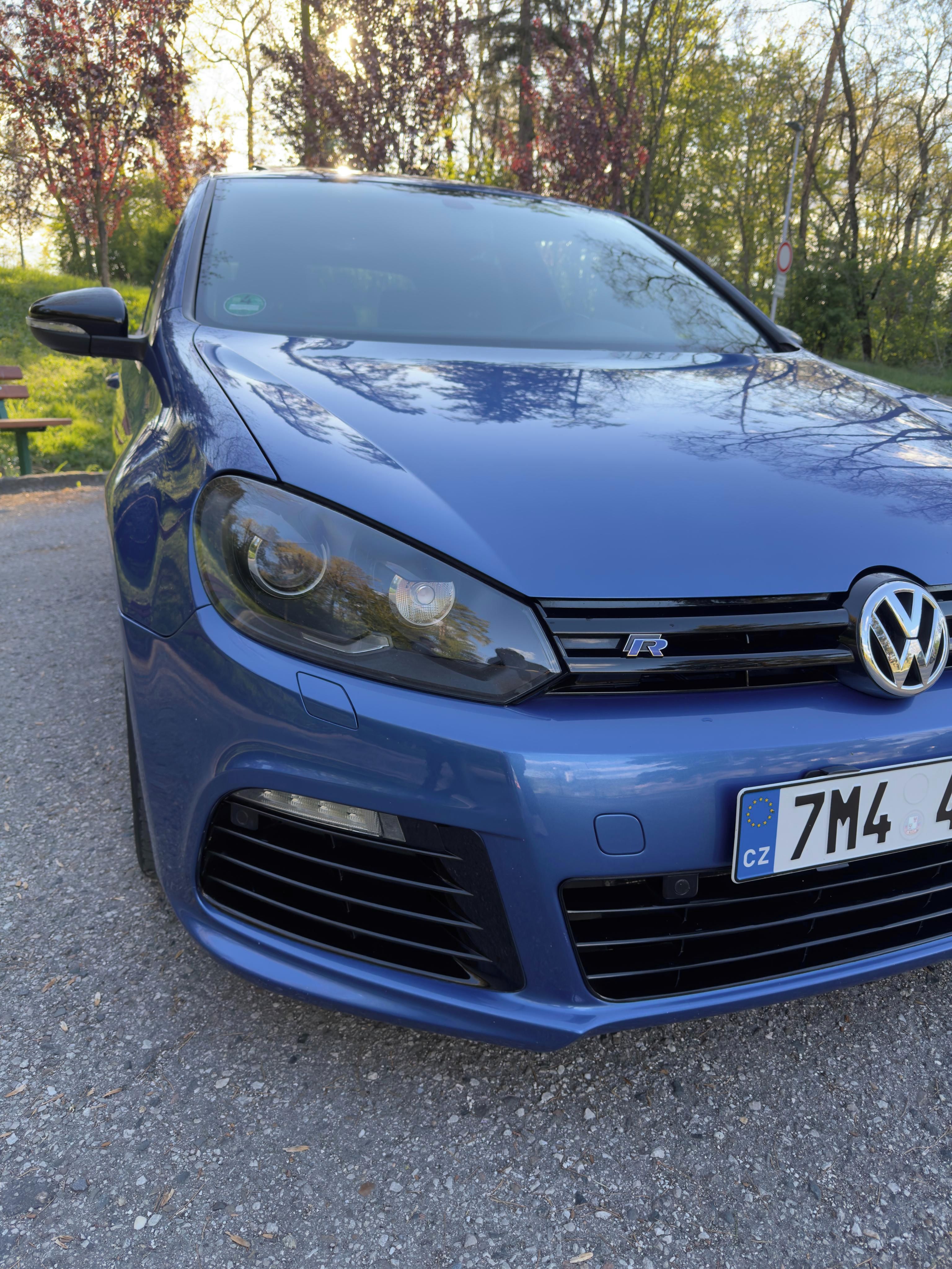Volkswagen Golf, R / 2.0 TSI / 199kw - fotka 3
