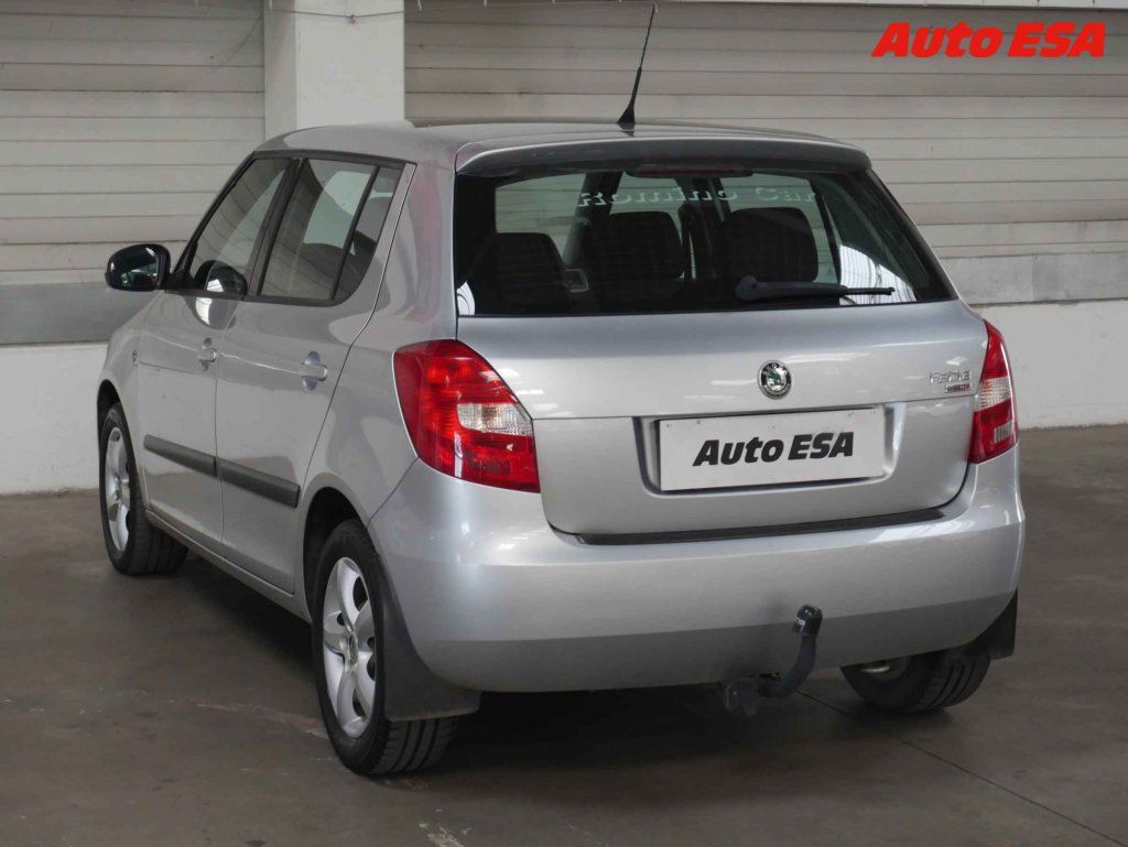 Škoda Fabia, 1.4 TDi,Ambition,TZ - fotka 4