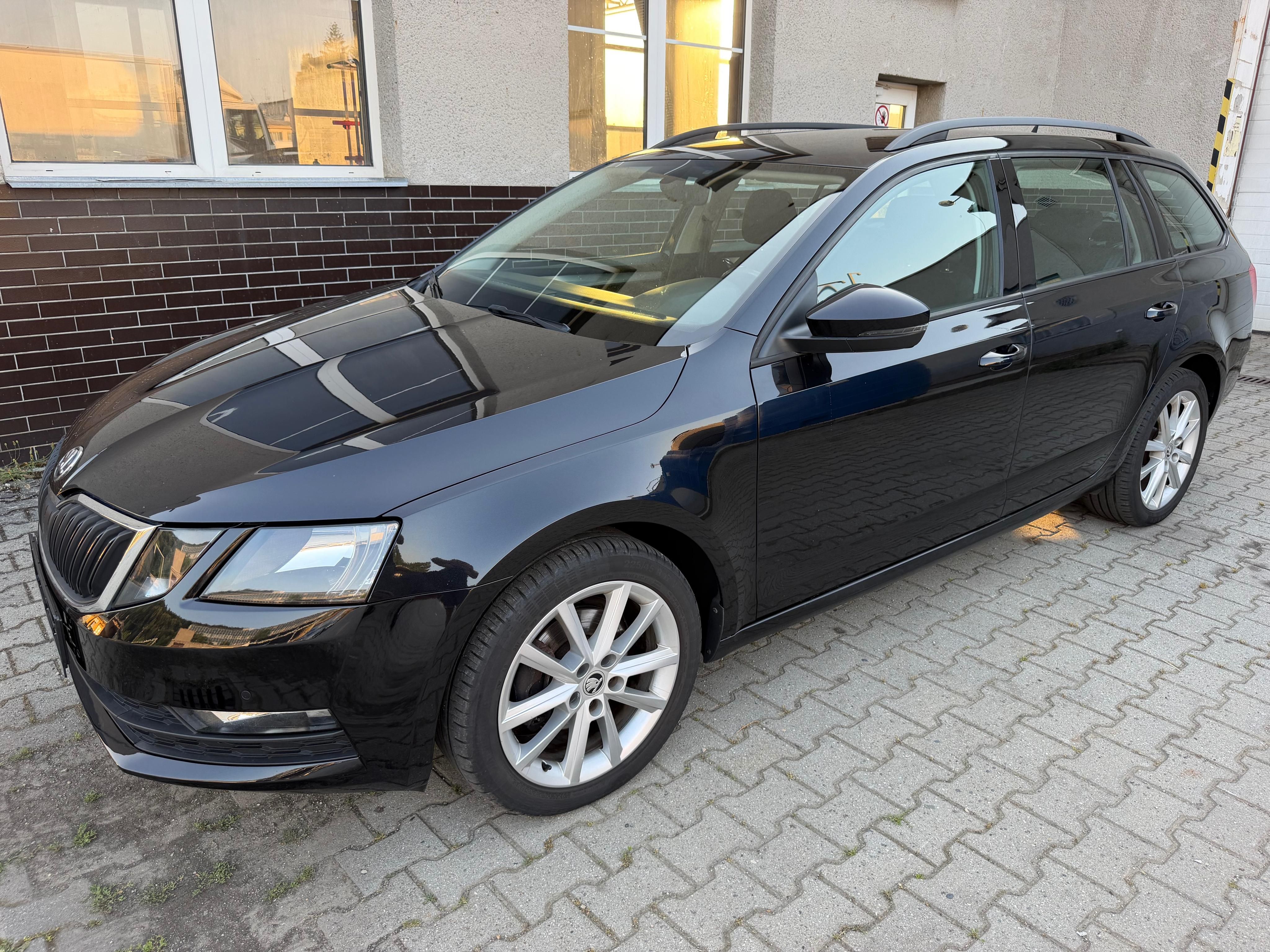 Škoda Octavia, 1.4 TSI DSG 110kW - fotka 5