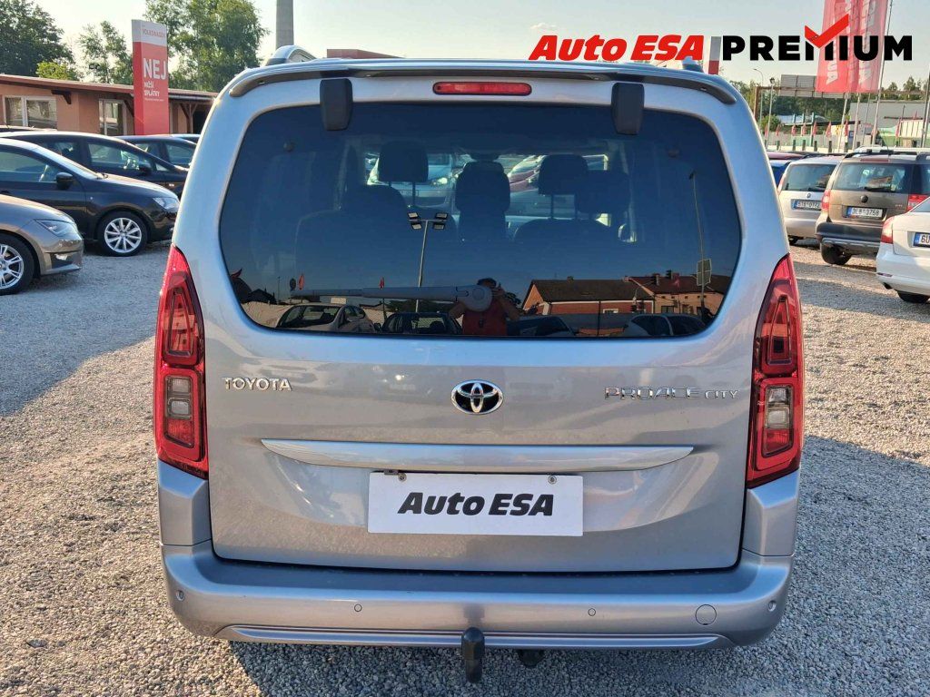 Toyota Proace City Verso, 1.5 - fotka 5