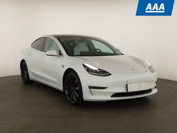 Performance 78kWh, SoH 83%
