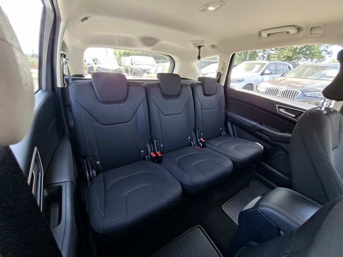 Ford S-MAX, 1,5 EcoBoost 160k M6 - fotka 6