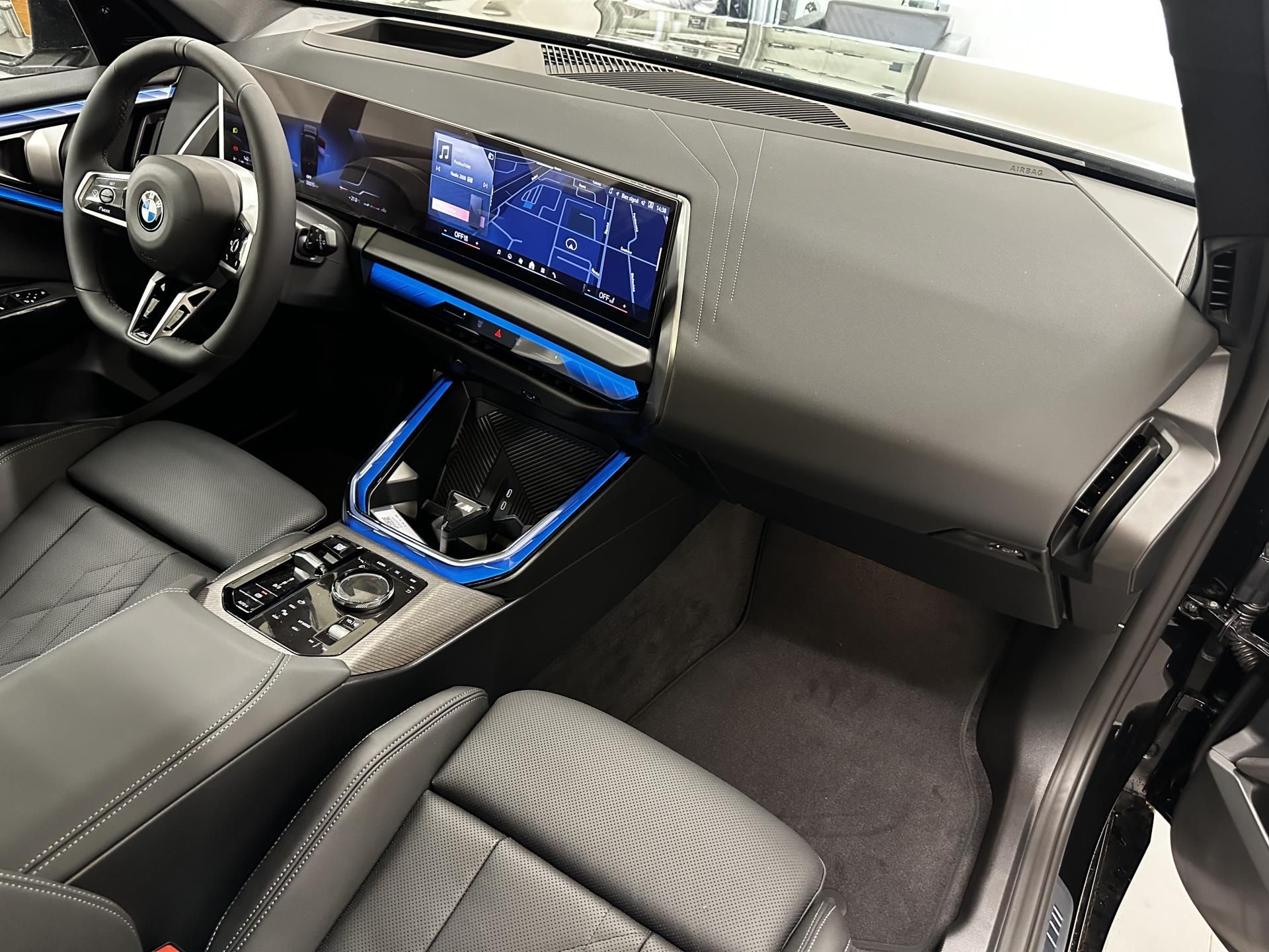 BMW X3, X3 20 xDrive - fotka 6