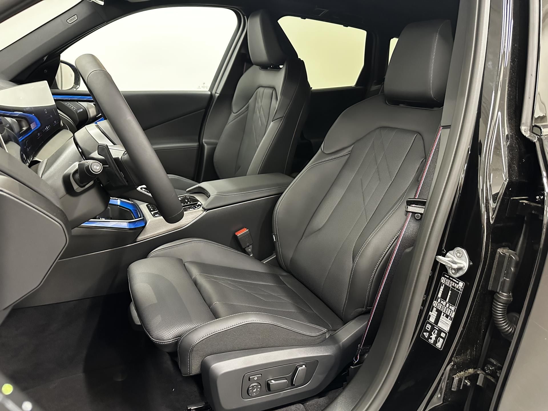 BMW X3, X3 20 xDrive - fotka 5
