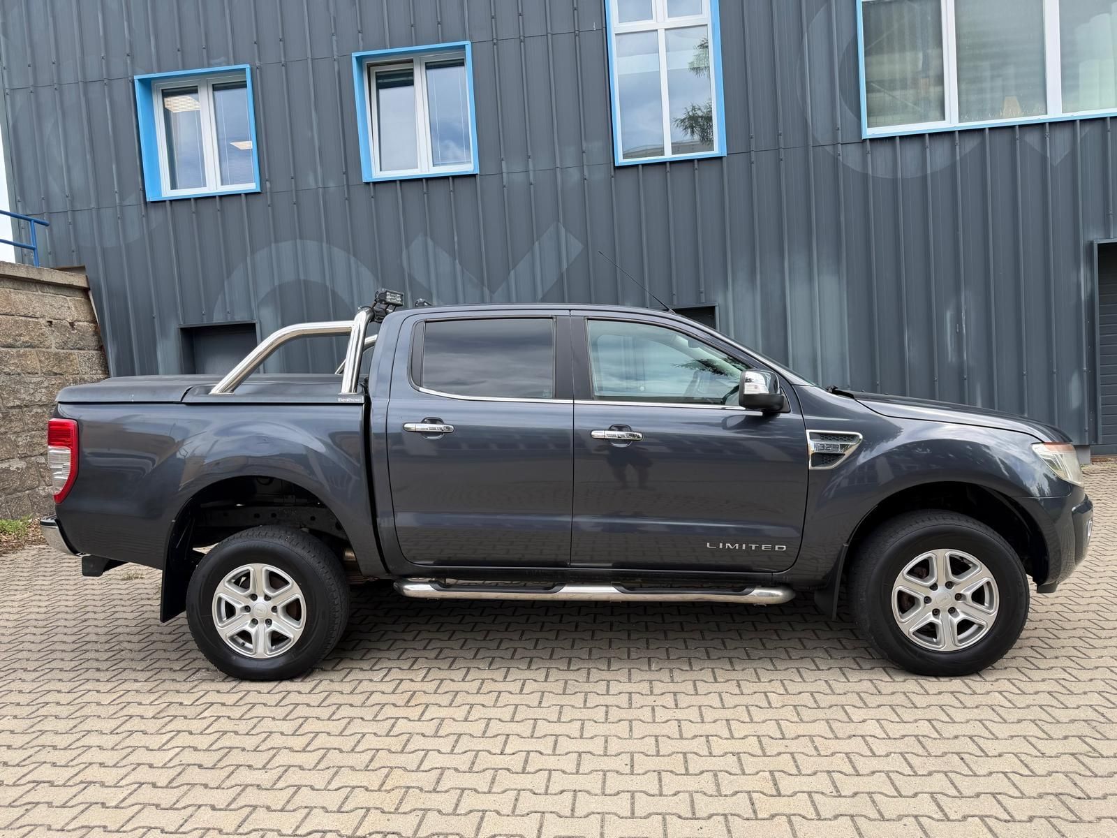 Ford Ranger, 3,2 TDCI 4x4 / manuál / - fotka 6