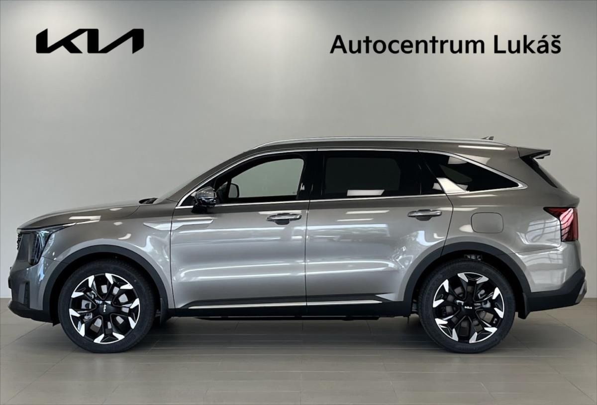 Kia Sorento, 2,2 Sorento 5P MQ4 2,2 CRDi SC - fotka 3