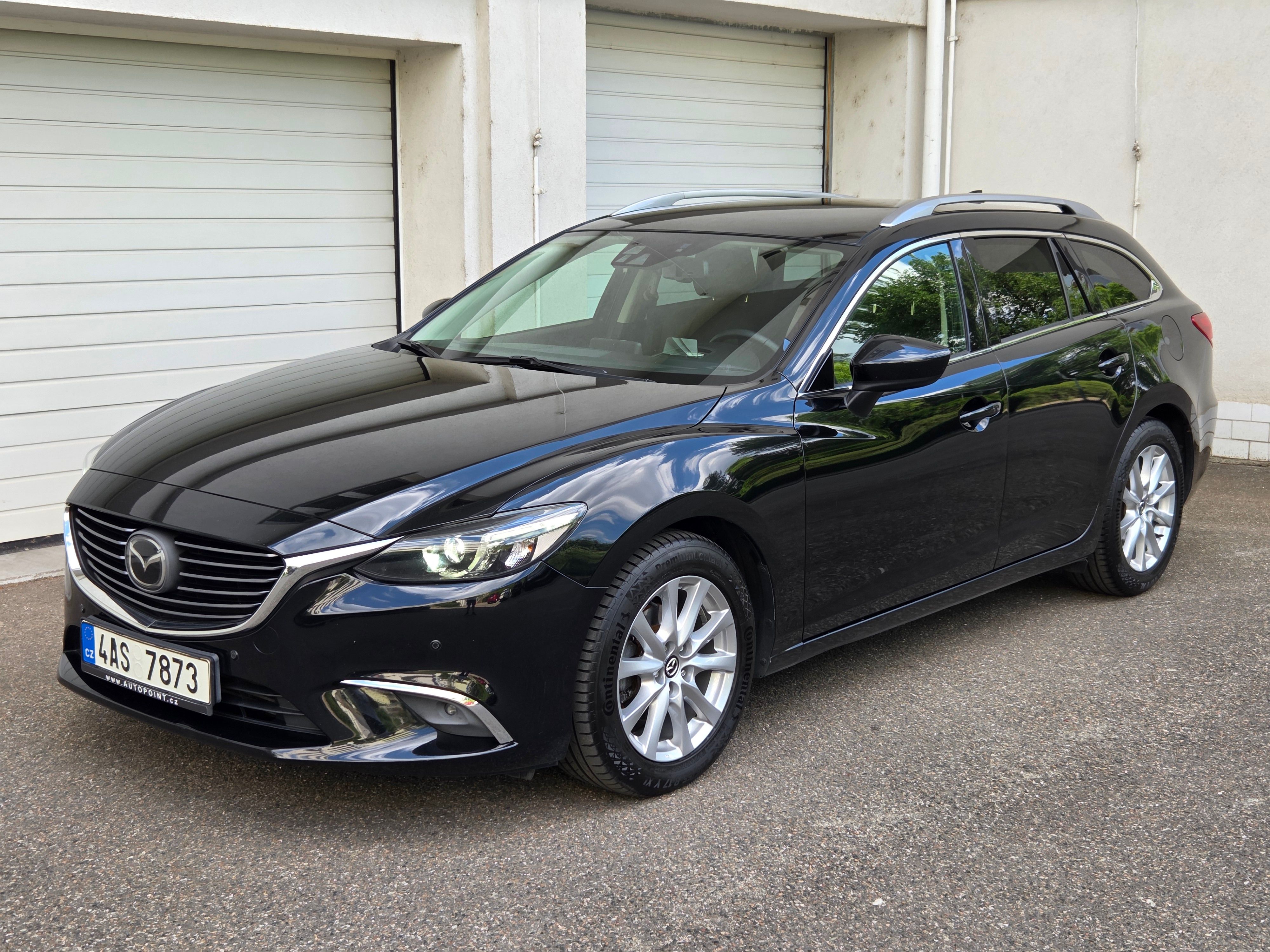 Mazda 6, 2.2D Aut.4x4 - 2.maj nové ČR - fotka 2