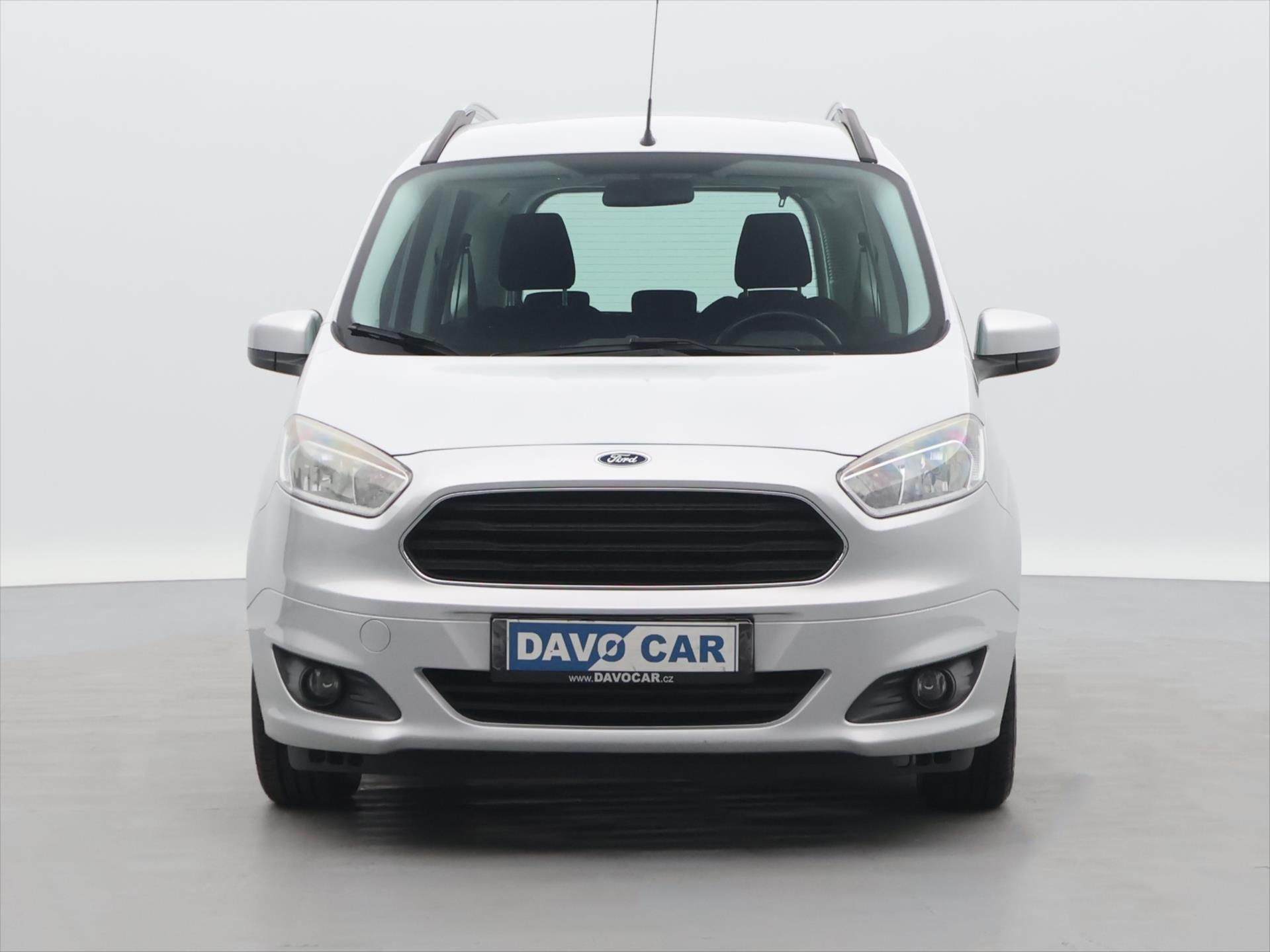 Ford Tourneo Courier, 1,0 I 74KW CZ KLIMA TAŽNÝ - fotka 2