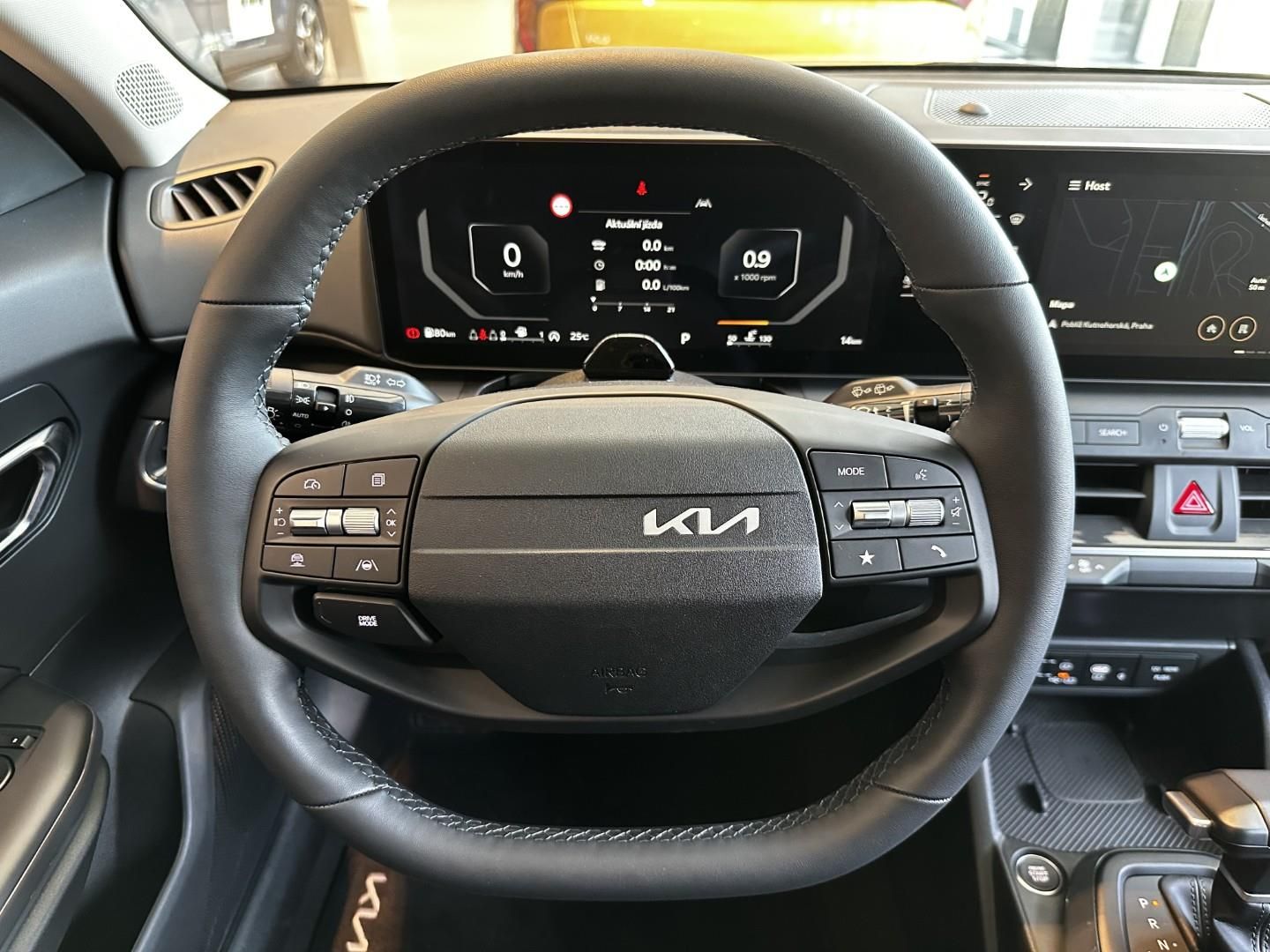 Kia K4, 1.6T-GDi 110kW TOP 110 KW (202 - fotka 5