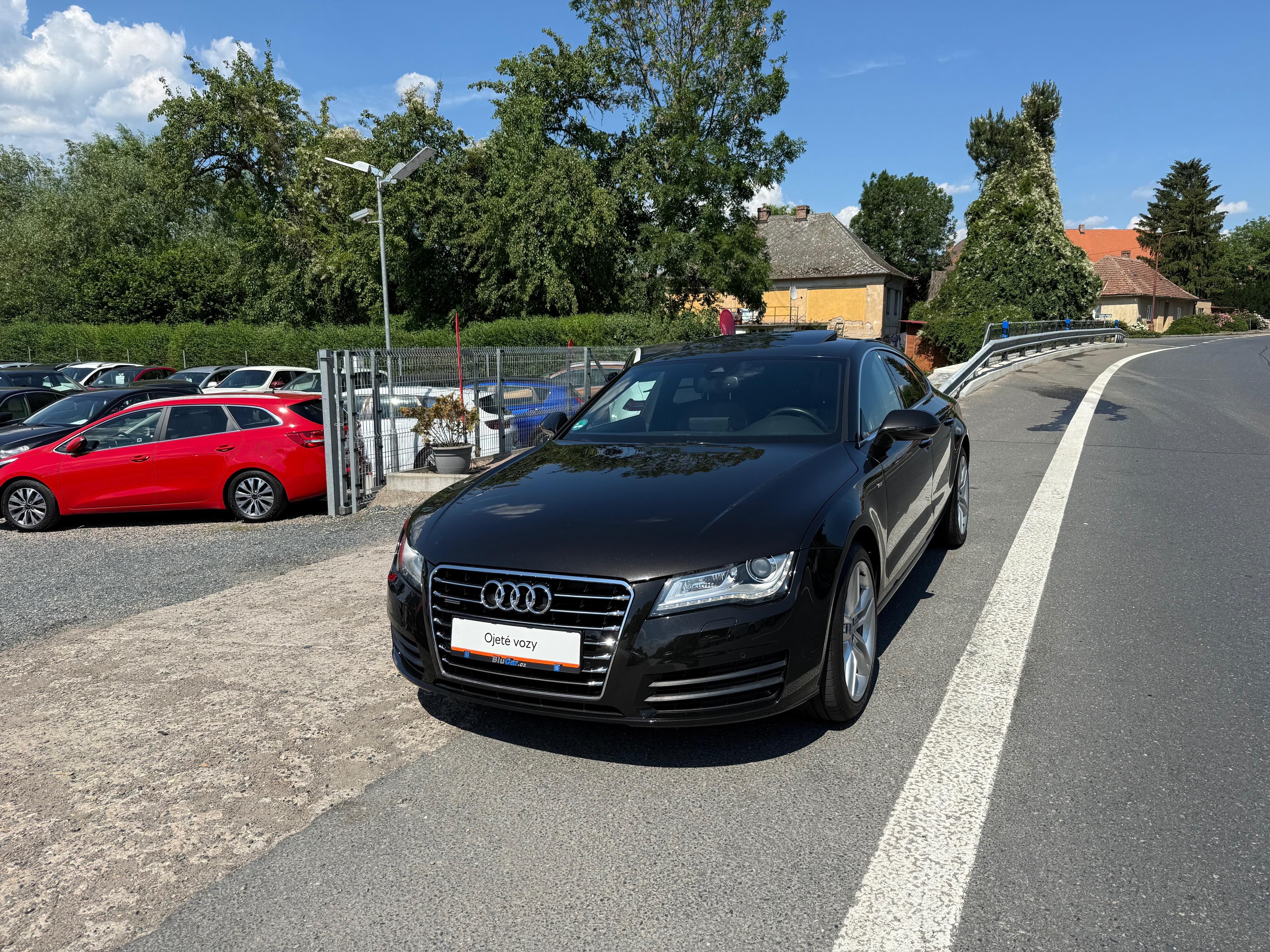 Audi A7, 3.0TFSi S-Line Quattro vzduch