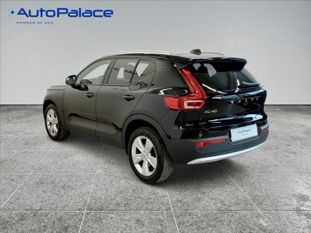 Volvo XC40, 2,0 B3 Core Blis,Bezklíč - fotka 6