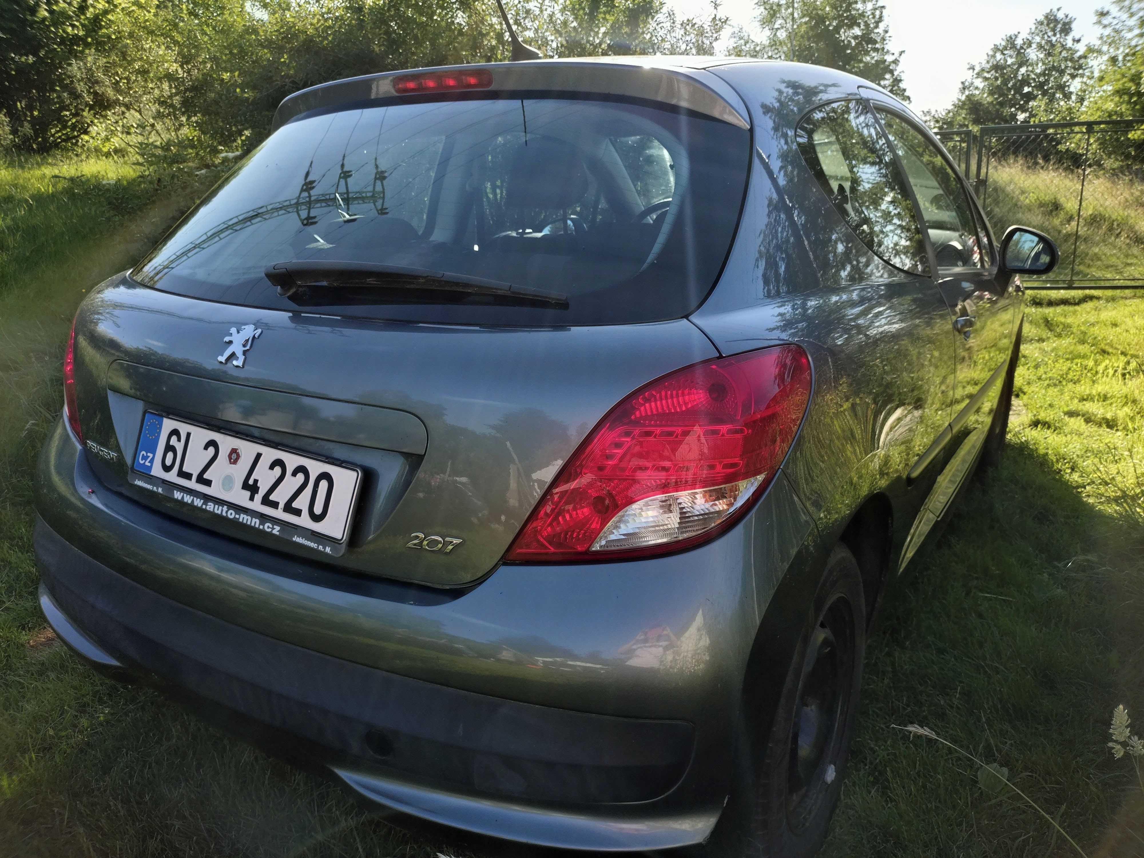 Peugeot 207, 1.4 - velmi dobrý stav - fotka 2