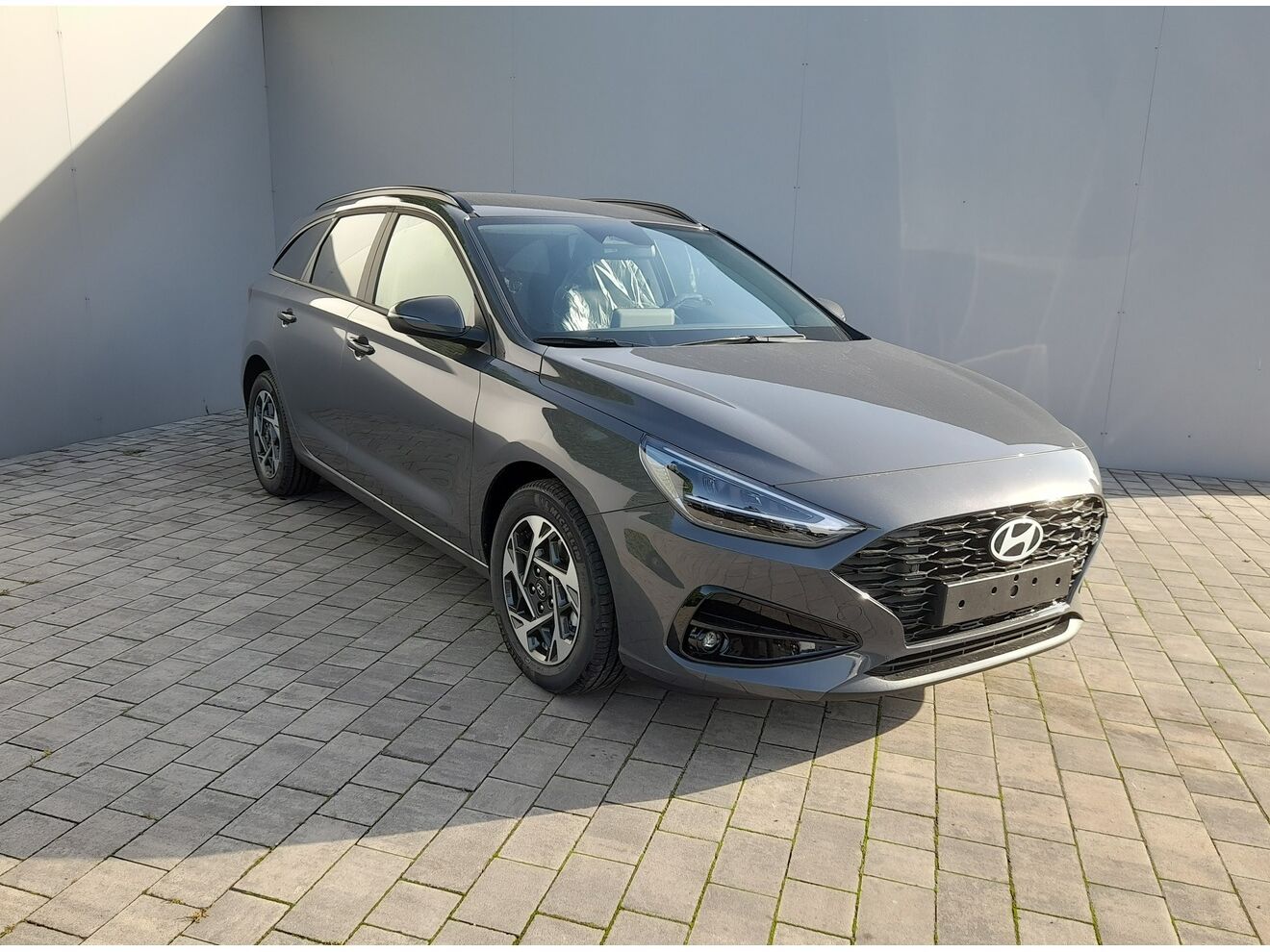 Hyundai i30, 26 WG 1,0 T-GDI MT GO CZECH - fotka 2