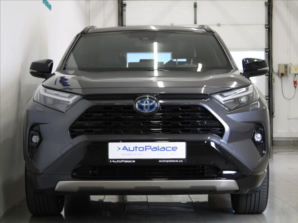Toyota Rav4, 2,5 Hybrid Selection 1.maj.ČR - fotka 2