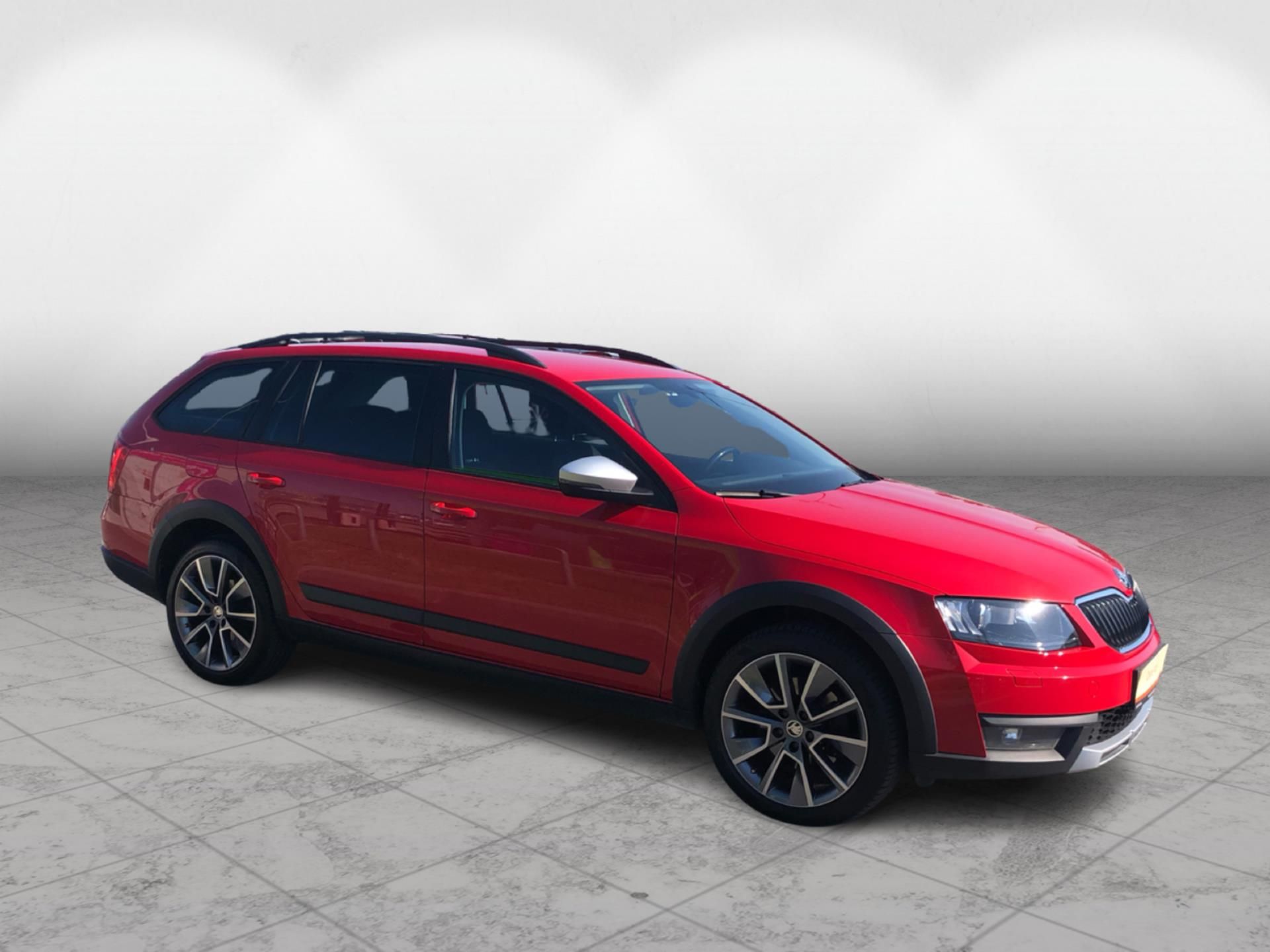 Škoda Octavia, III 4x4 Scout 2,0 TDI CR /135k - fotka 6