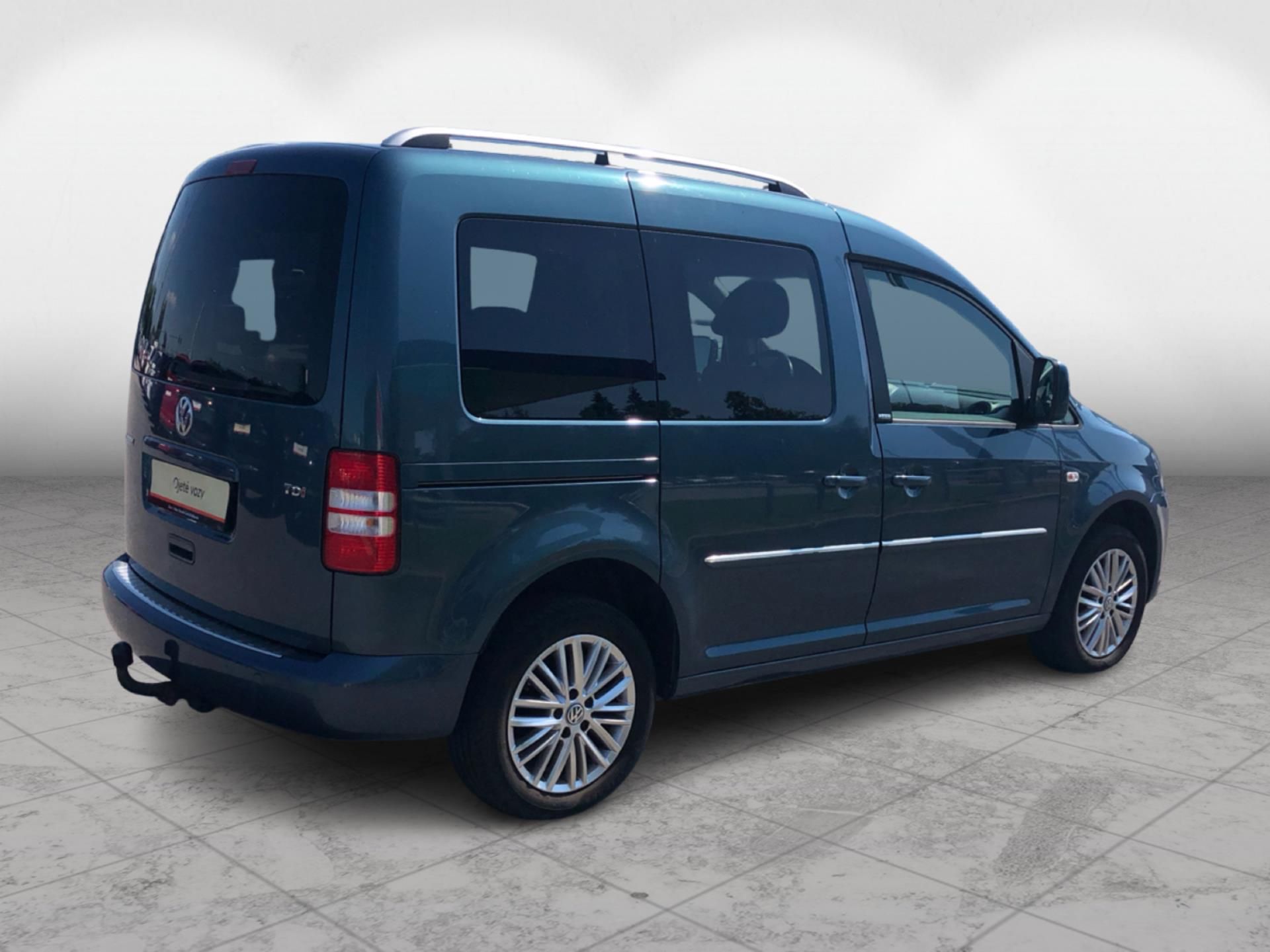 Volkswagen Caddy, 1.6 TDi TRENDLINE - fotka 2