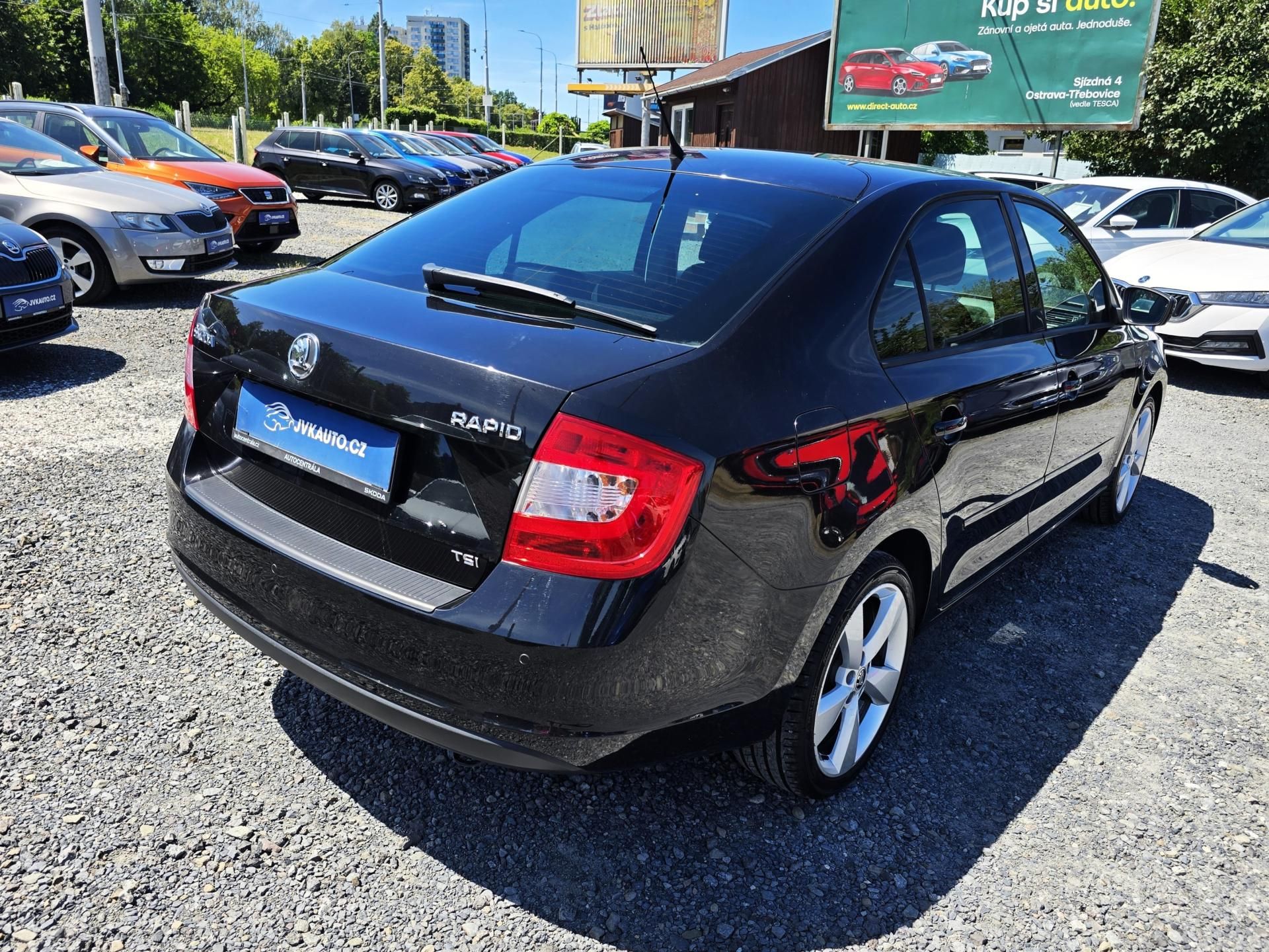 Škoda Rapid, 1.2 TSI 77 KW 6RYCH. ELEGANCE - fotka 5