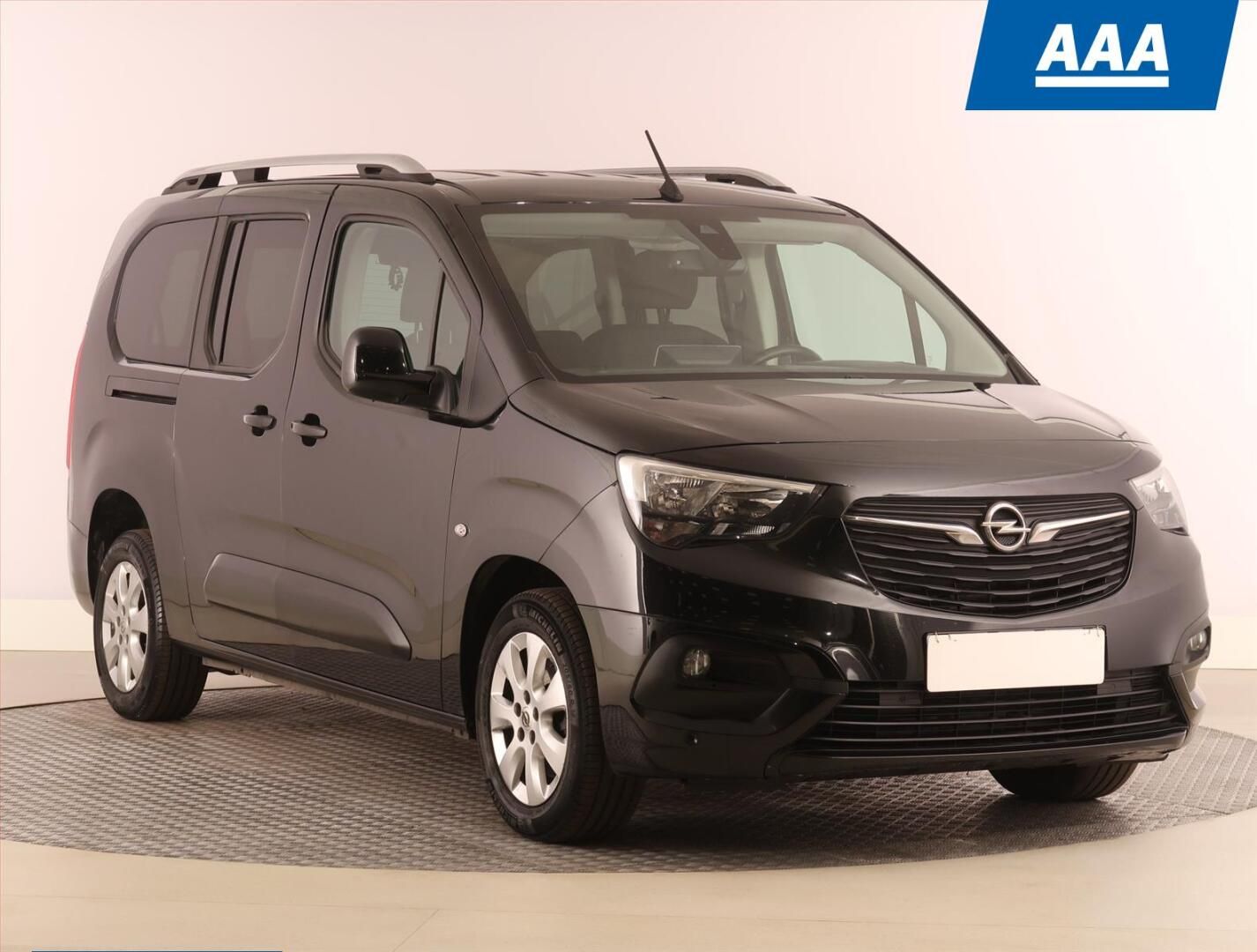 Opel Combo, Maxi 1.2 Turbo, Enjoy, 7Míst