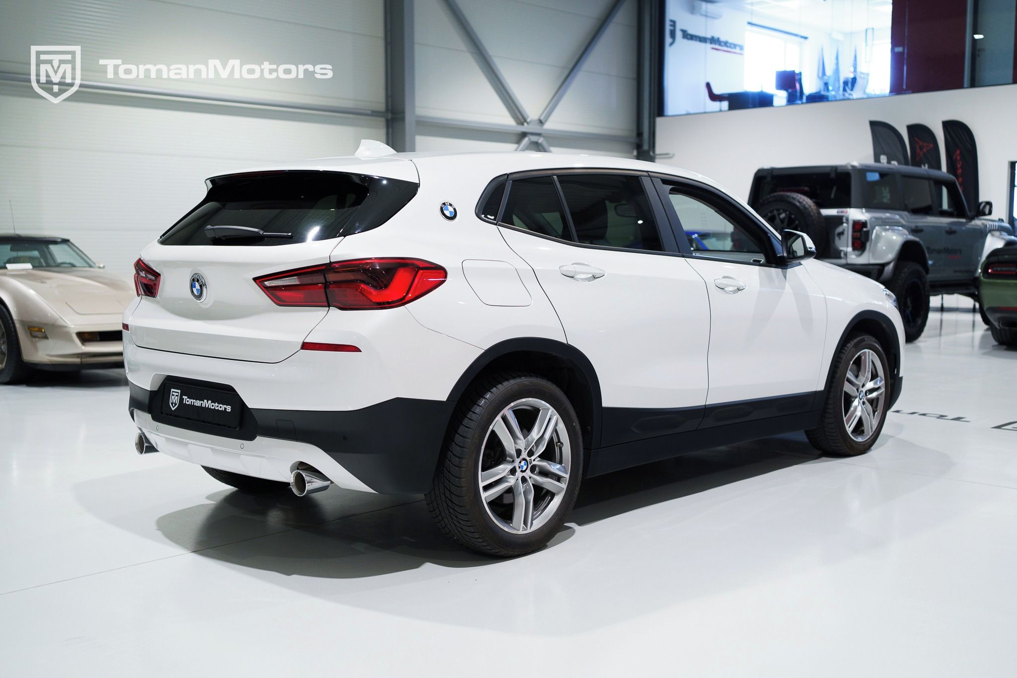 BMW X2, XDrive, je 19tis km, ČR - fotka 5