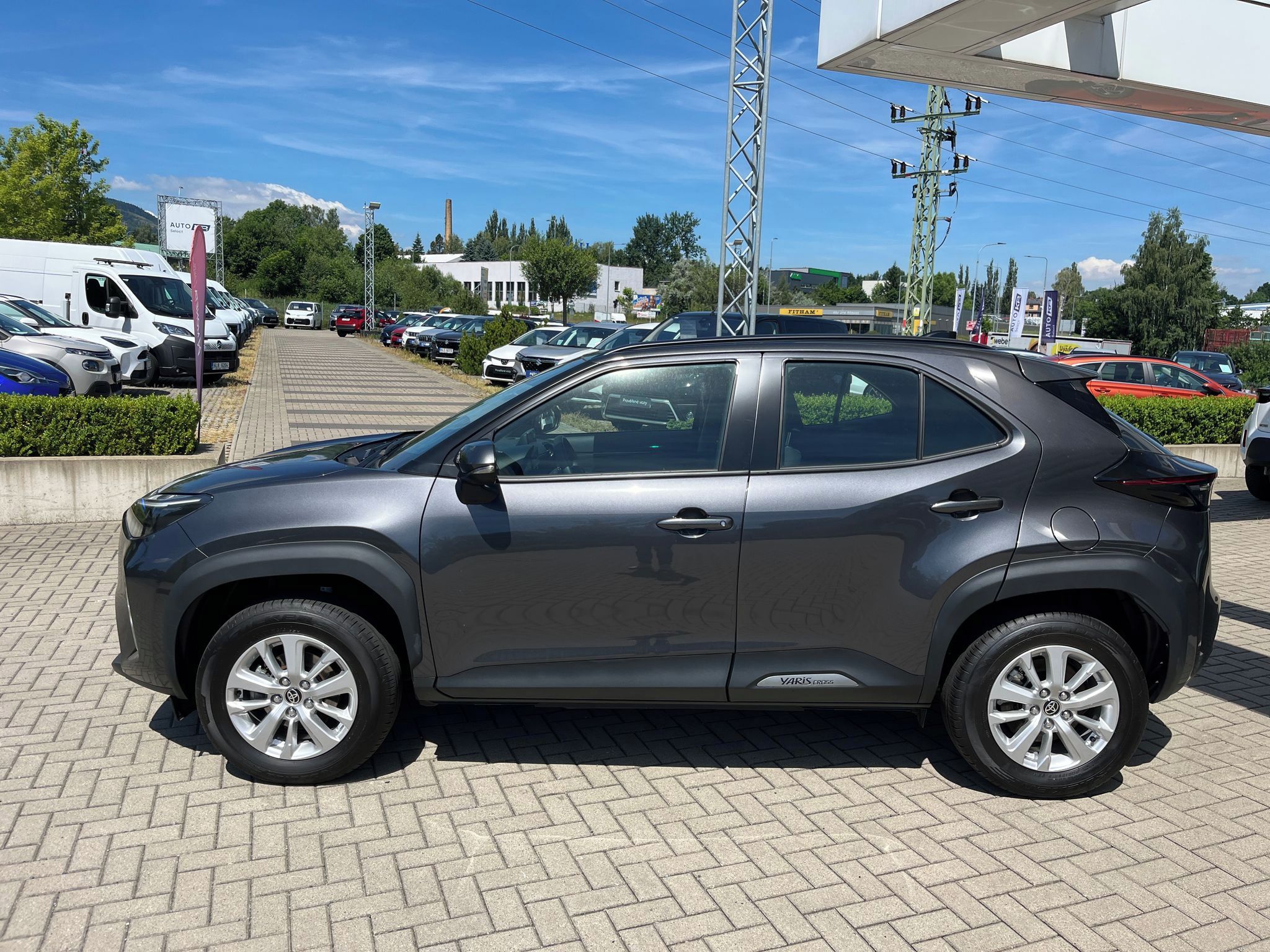 Toyota Yaris Cross, 1.5 Hybrid e-CVT Comfort - fotka 3