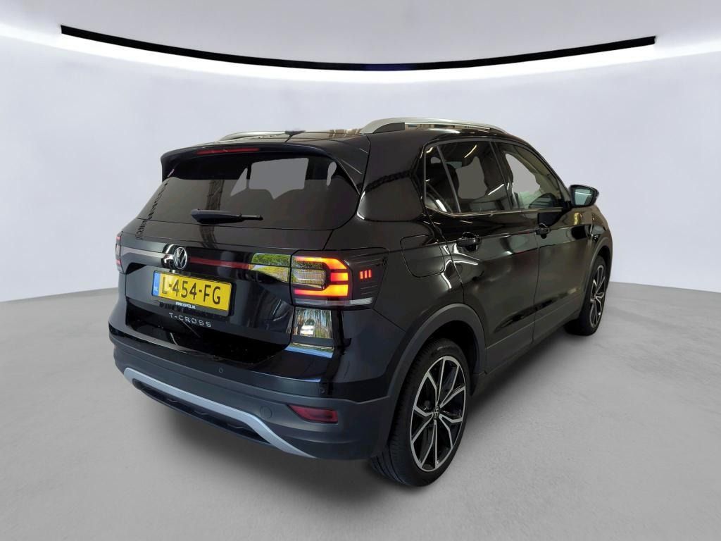 Volkswagen T-Cross, 1.0 TSI Style Executive Winter - fotka 4