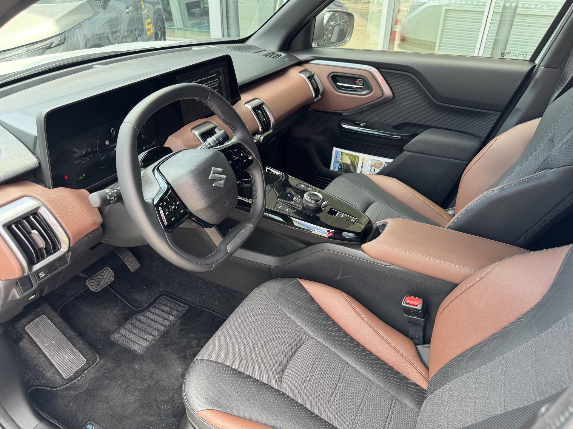 Suzuki Vitara, eVitara Elegance ALLGRIP-e 61k - fotka 4