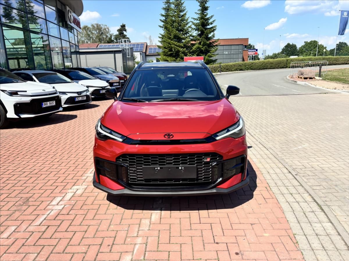 Toyota Corolla, 2,0 HEV  GR SPORT - fotka 2