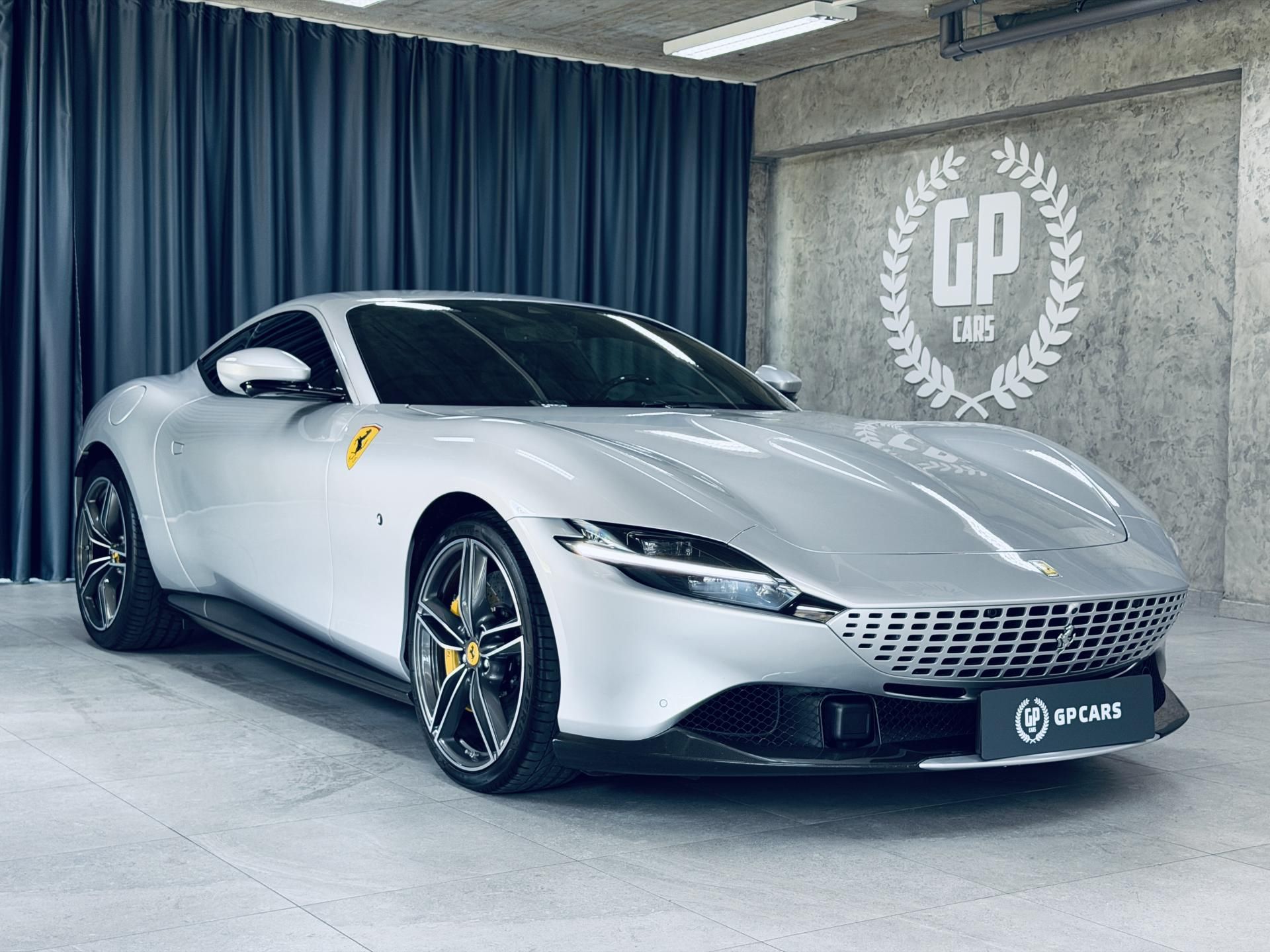Ferrari Roma, FULL CARBON MAX VÝB ZÁRUKA