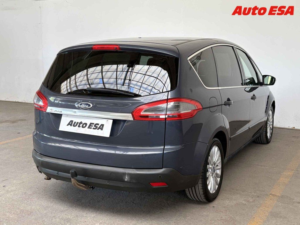 Ford S-MAX, 2.0 TDCi,+kola - fotka 4
