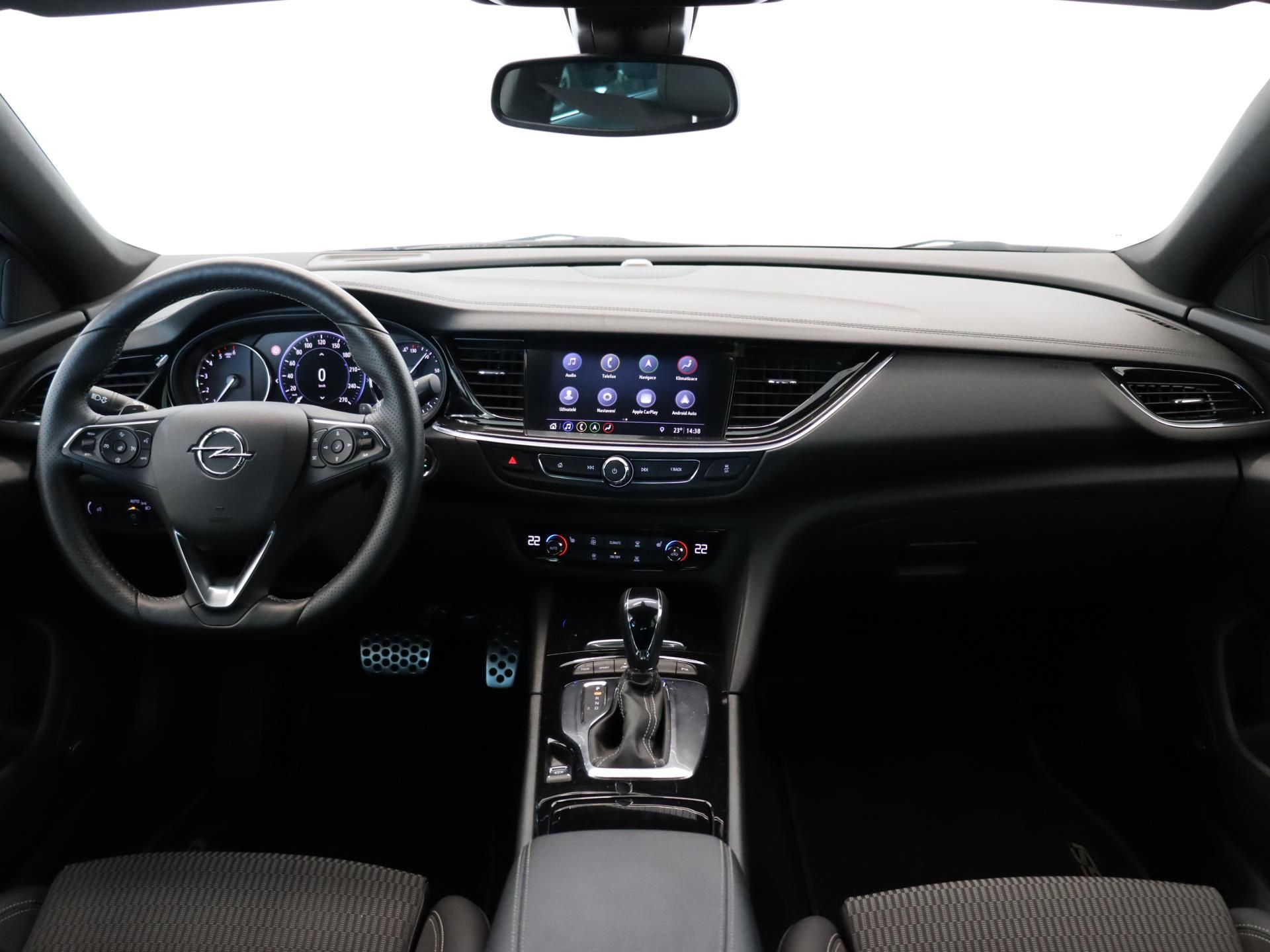 Opel Insignia, 2,0 CDTI BiTurbo 154 kW 4x4 - fotka 5