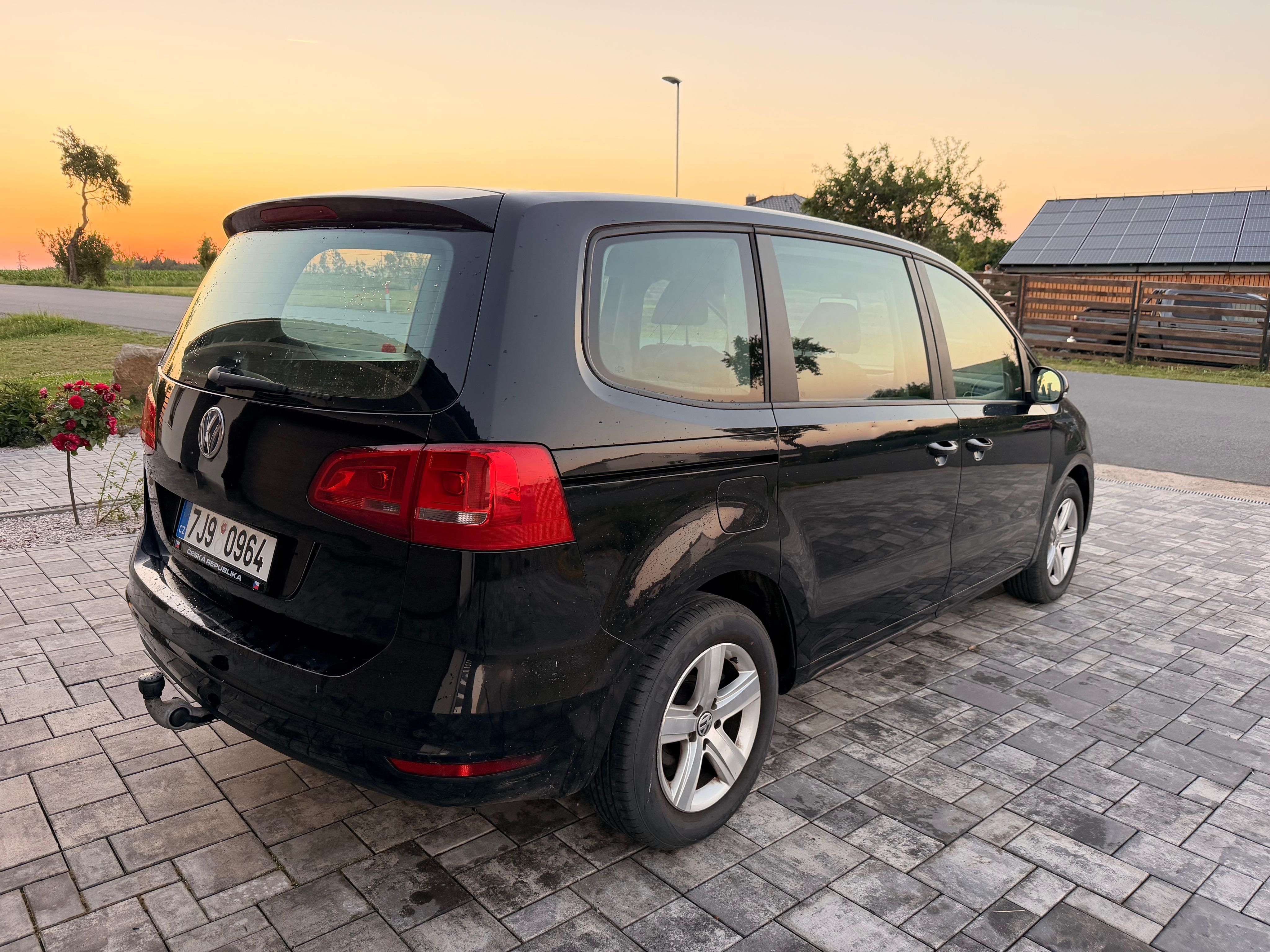 Volkswagen Sharan, 2.0TDI, 103kw, servis, rozvody - fotka 5