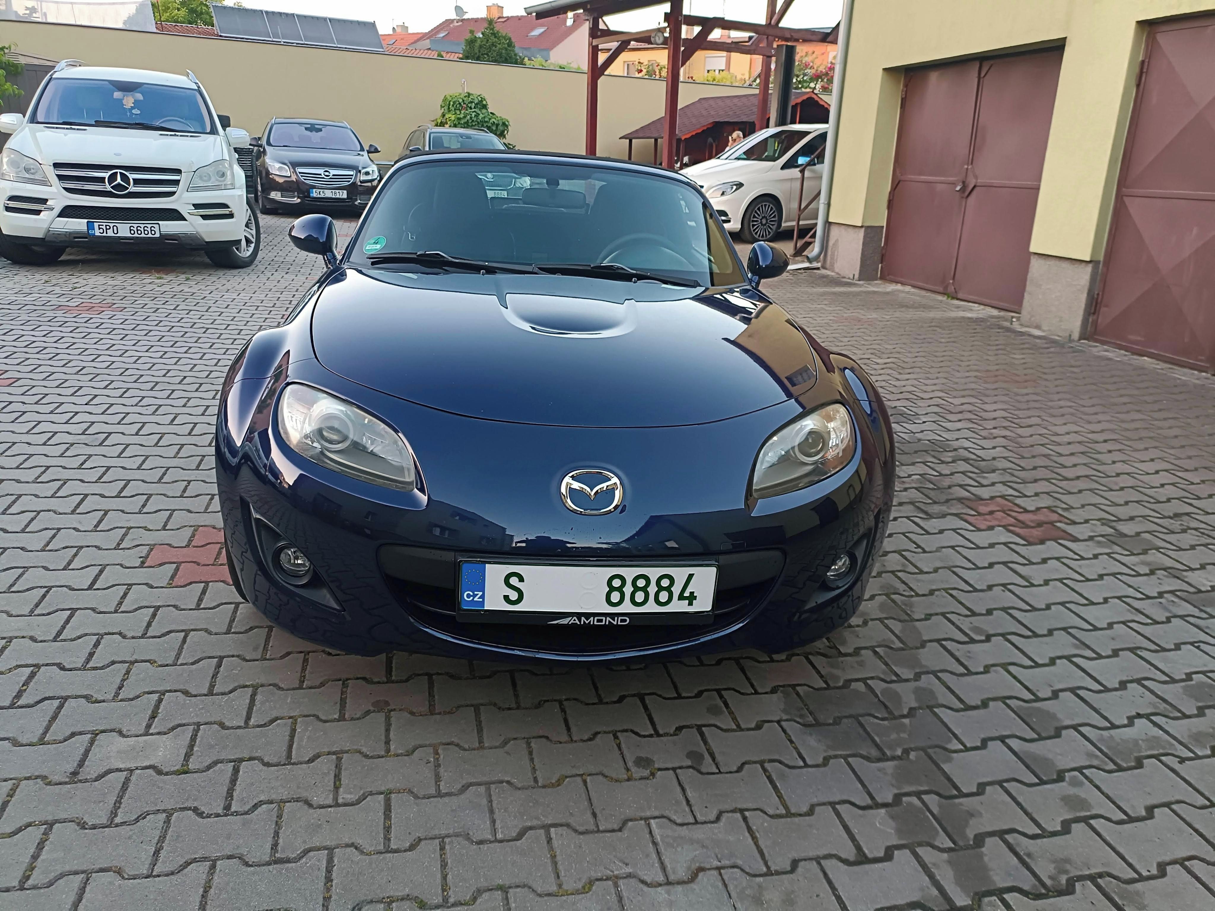 Mazda MX-5, Mx-5 1.8i 93 kW Miata - fotka 5