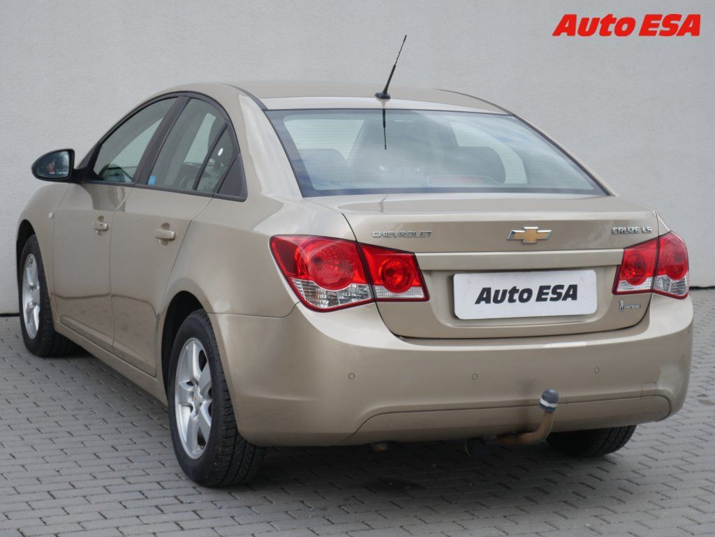 Chevrolet Cruze, 1.6 i,ČR - fotka 6