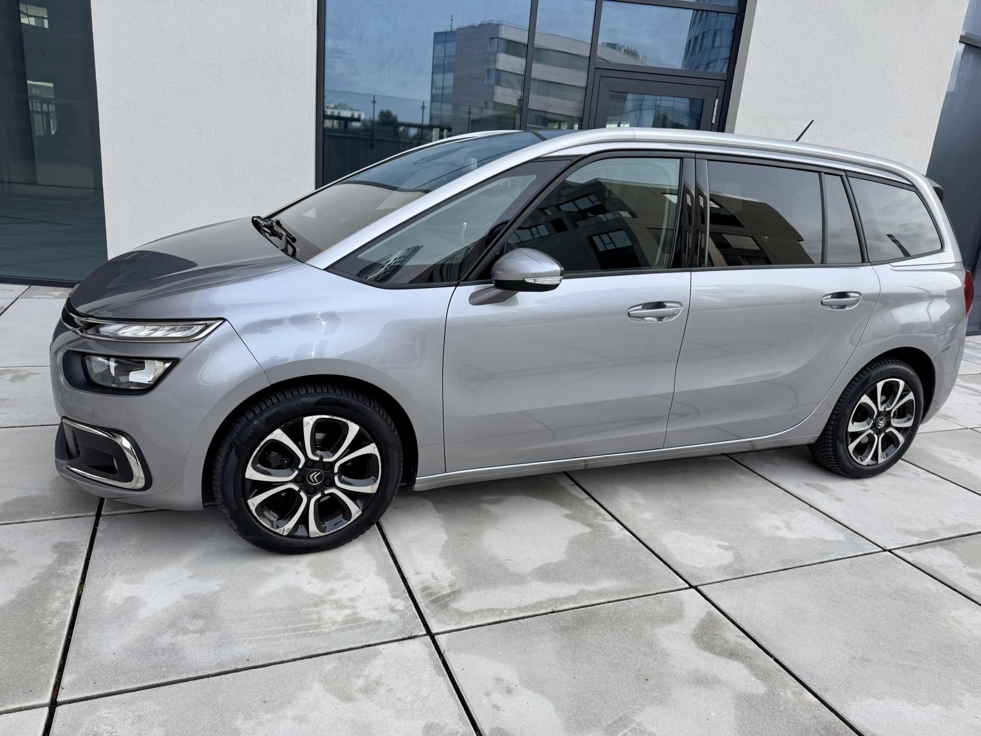 Citroën C4 SpaceTourer, GRAND Business Aut 1.MAJITEL - fotka 3