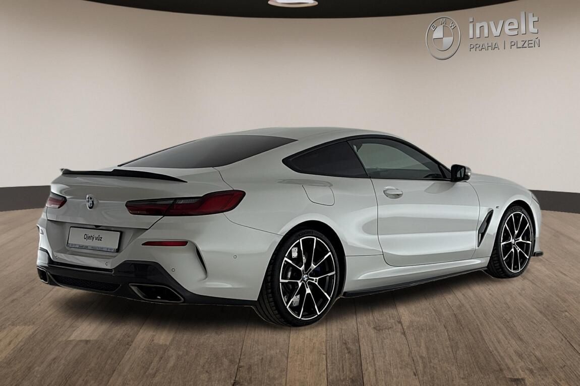 BMW Řada 8, M850i xDrive - fotka 3