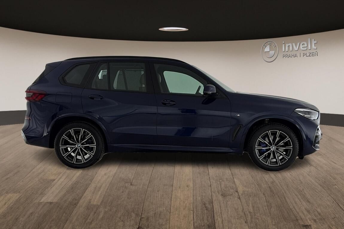 BMW X5, xDrive40i - fotka 2