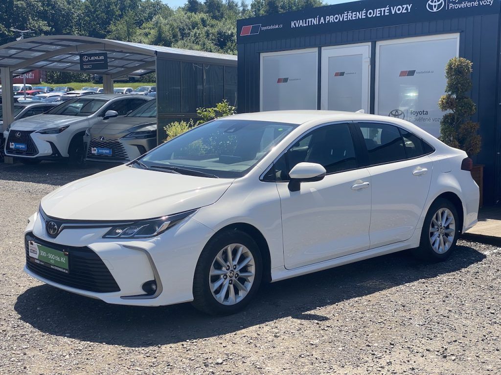 Toyota Corolla, 1.5i, ČR-1m, Comfort, DPH - fotka 4