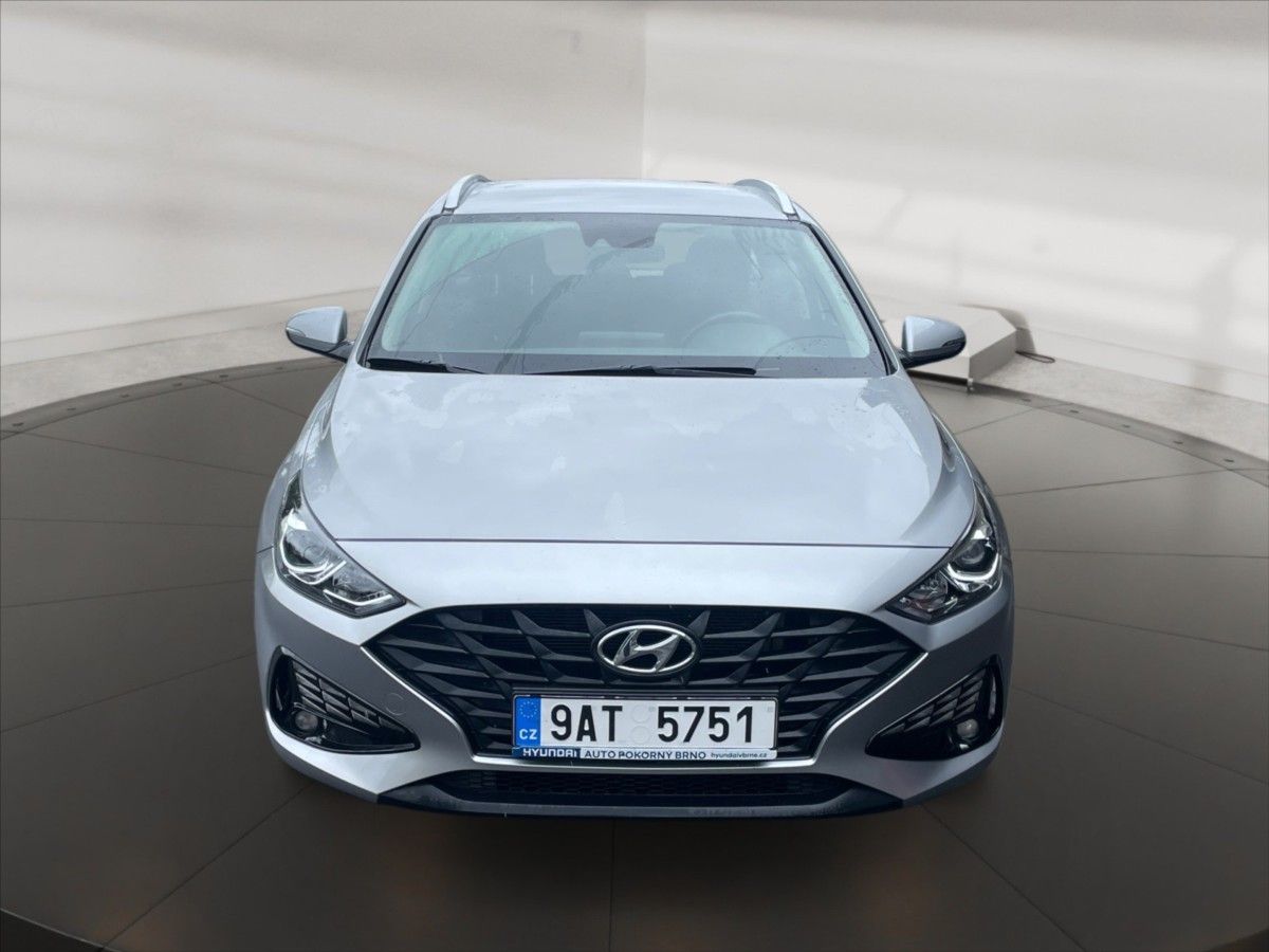 Hyundai i30, 1,0 TGDI 120 Comfort - fotka 2