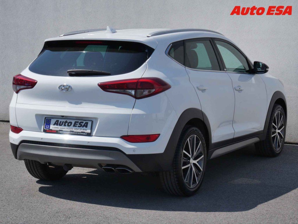 Hyundai Tucson, 1.6 T-GDi,Passion,navi - fotka 4