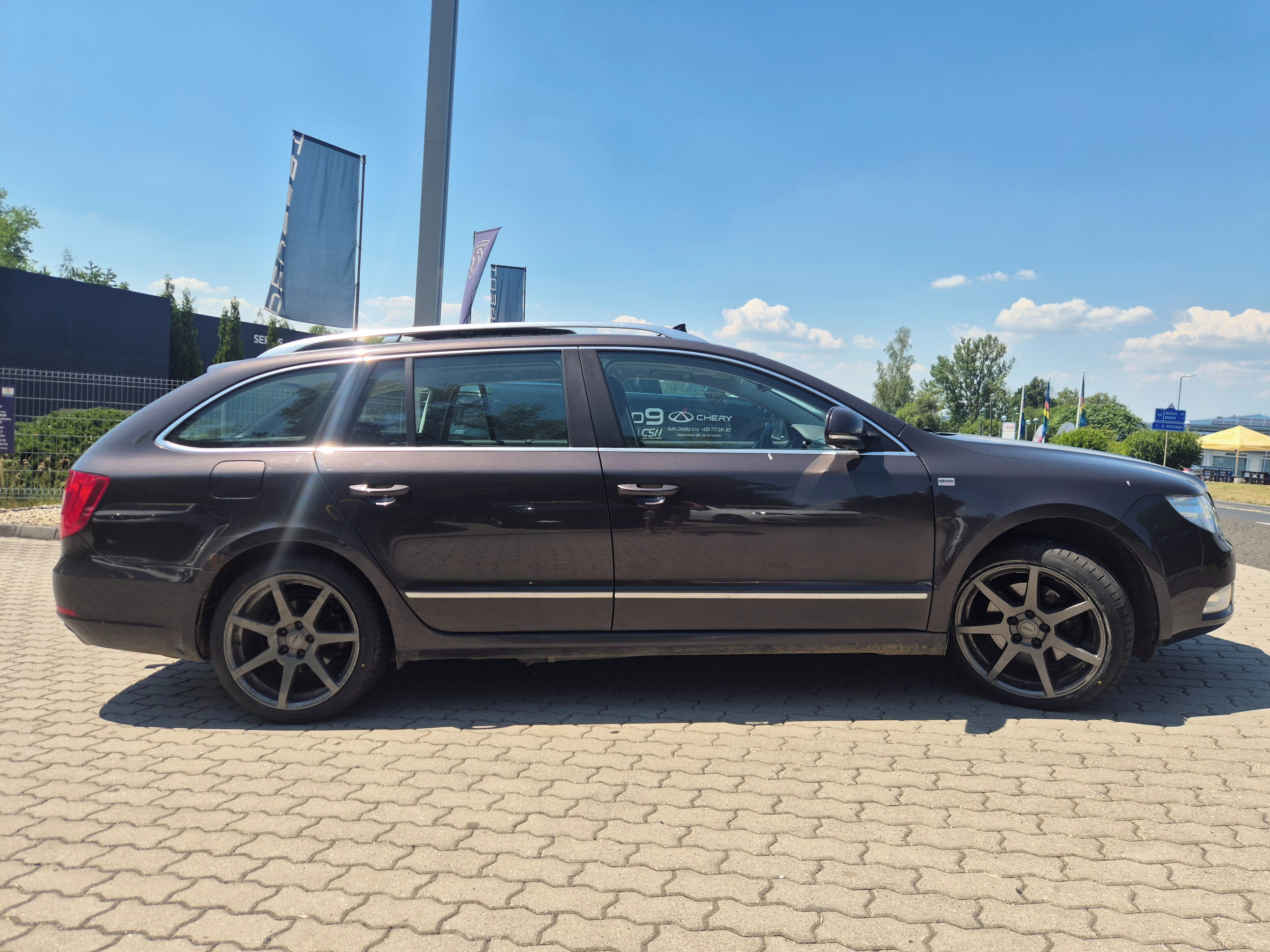 Škoda Superb, 1 maj.plný servis ZÁRUKA 1 ROK - fotka 5