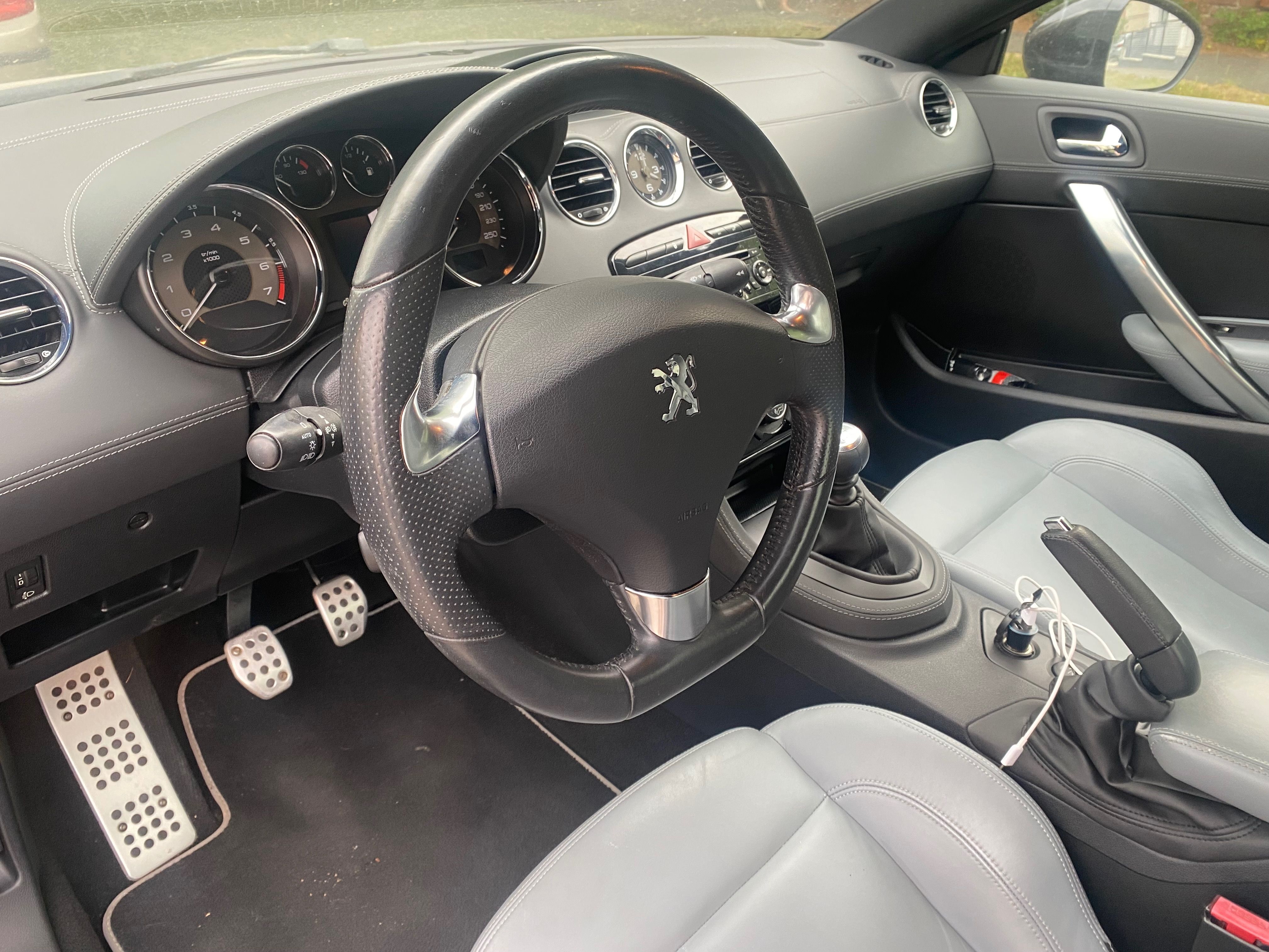 Peugeot RCZ - fotka 4